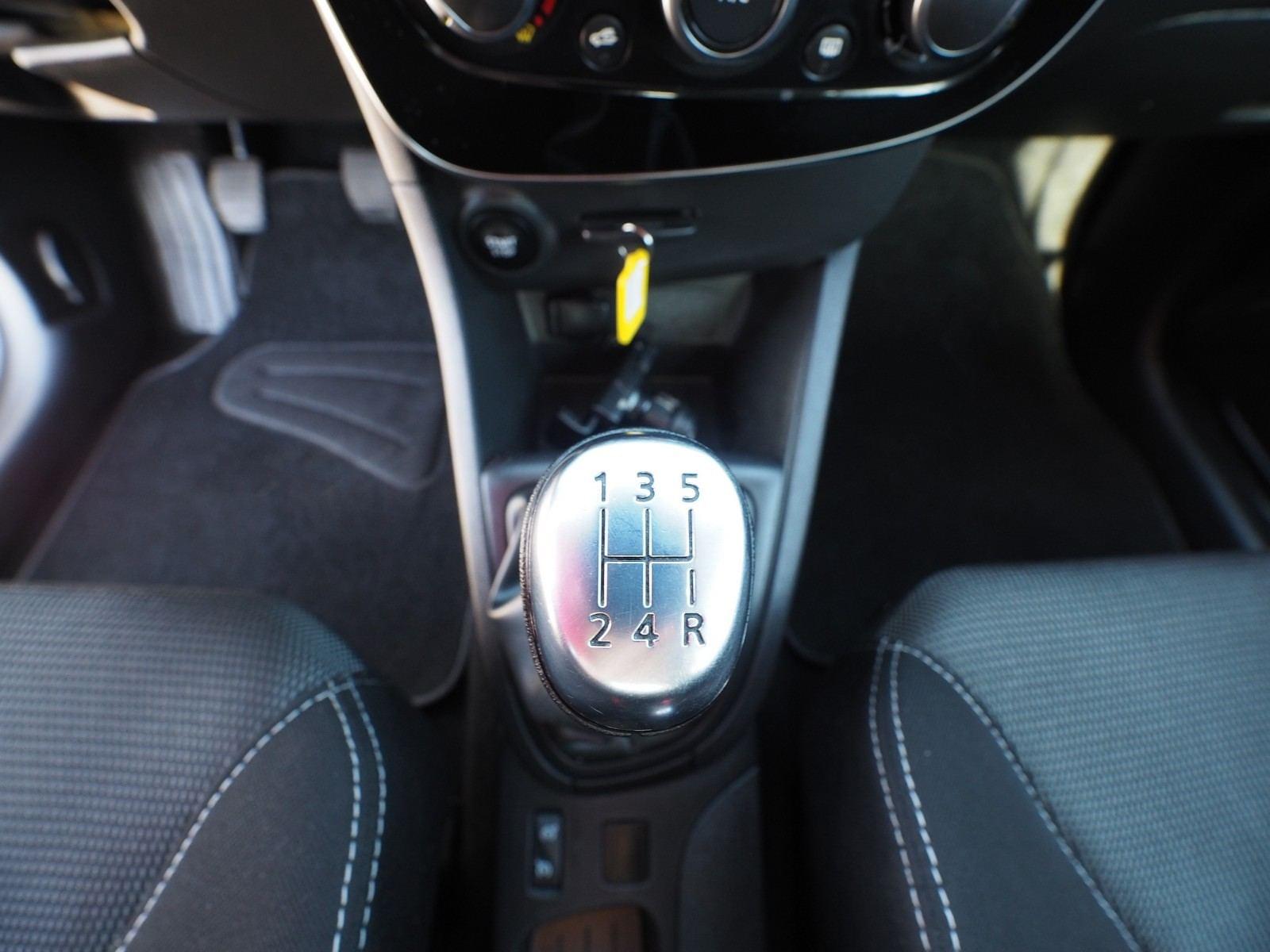 RENAULT CLIO SPORT TOU. BUSINESS EN. DCI 55 KW 75 CV 20 