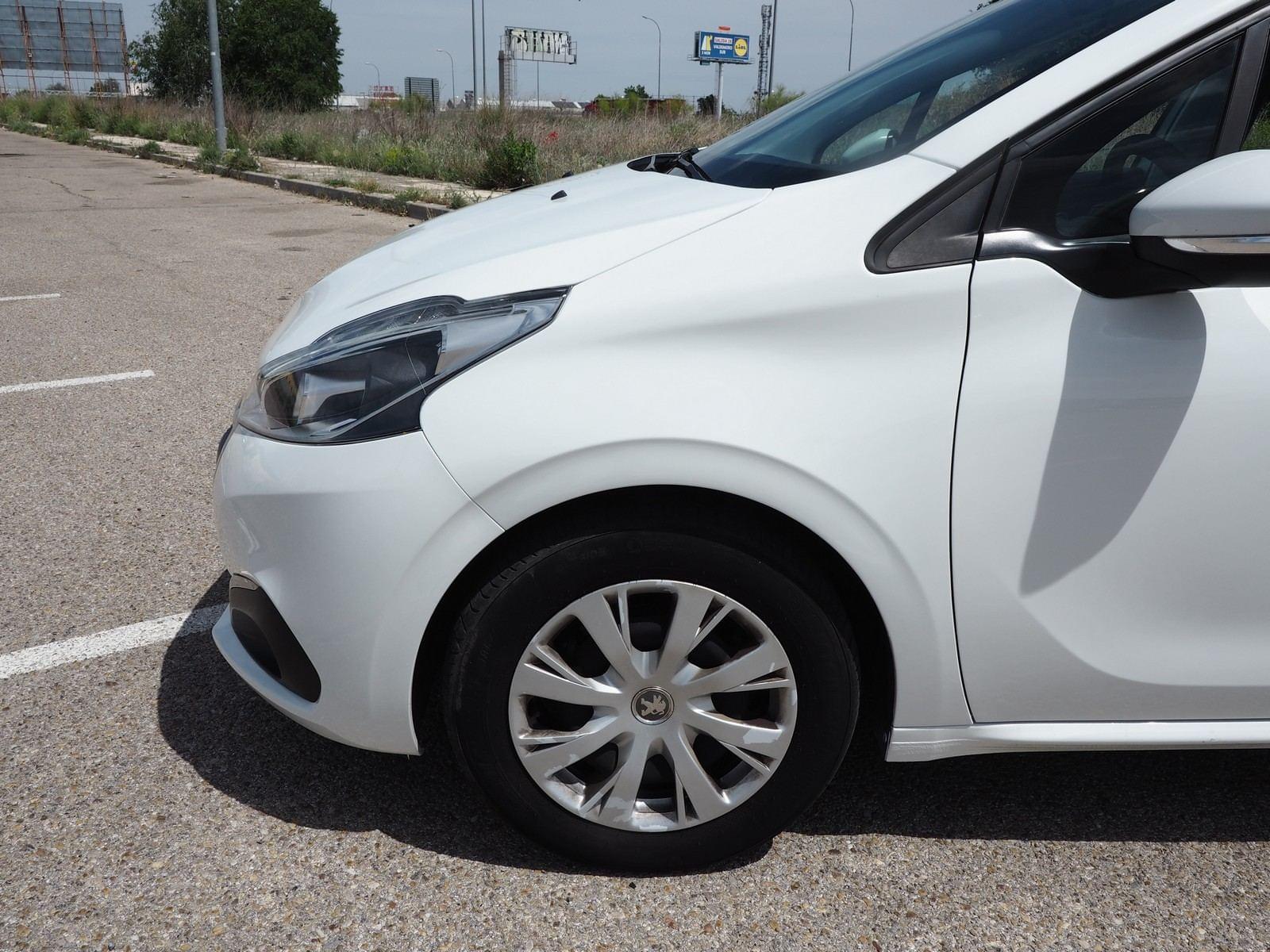 PEUGEOT 208 5P ACTIVE BLUE HDI 55 KW 75 CV 8 
