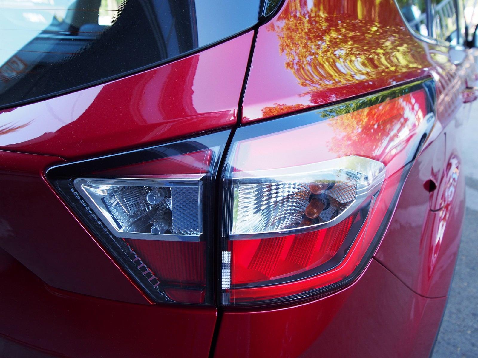 FORD KUGA 1.5 TDCI 88 KW 4X2 A-S-S TITANIUM AUTO 28 