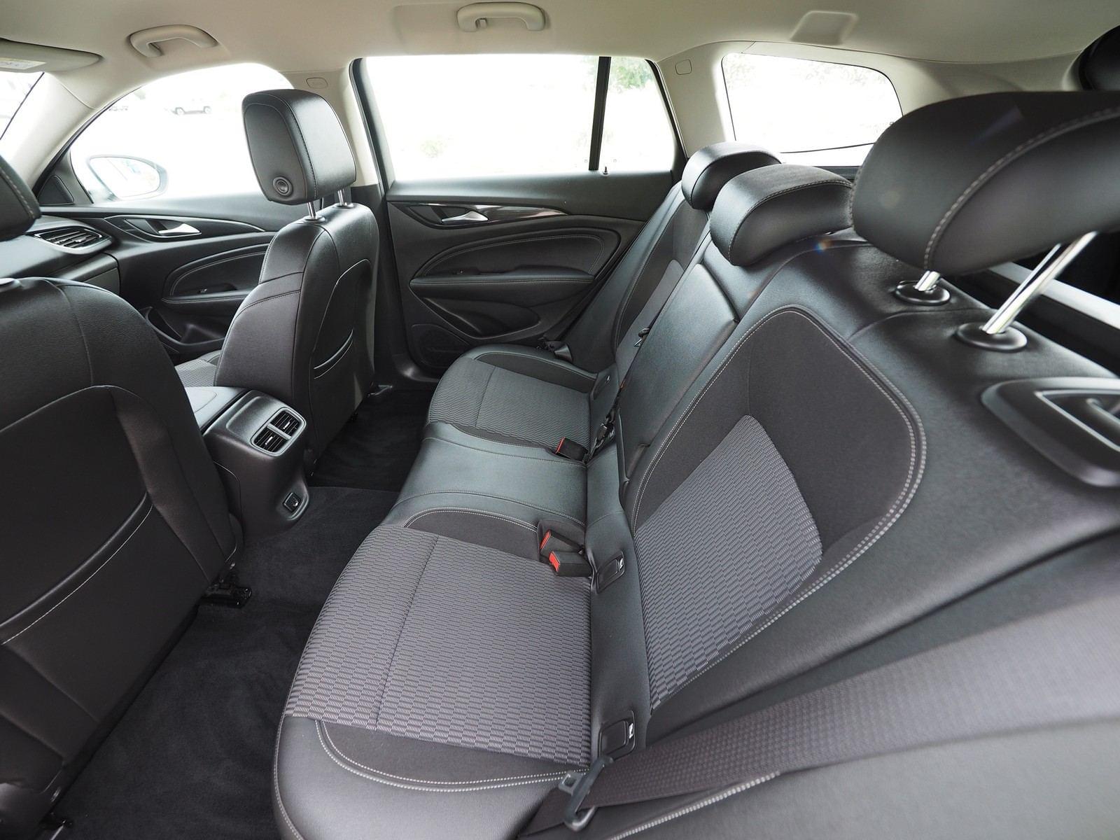 OPEL INSIGNIA ST 1.6 CDTI 136CV  EXCELLENCE SPORT TOUR 26 