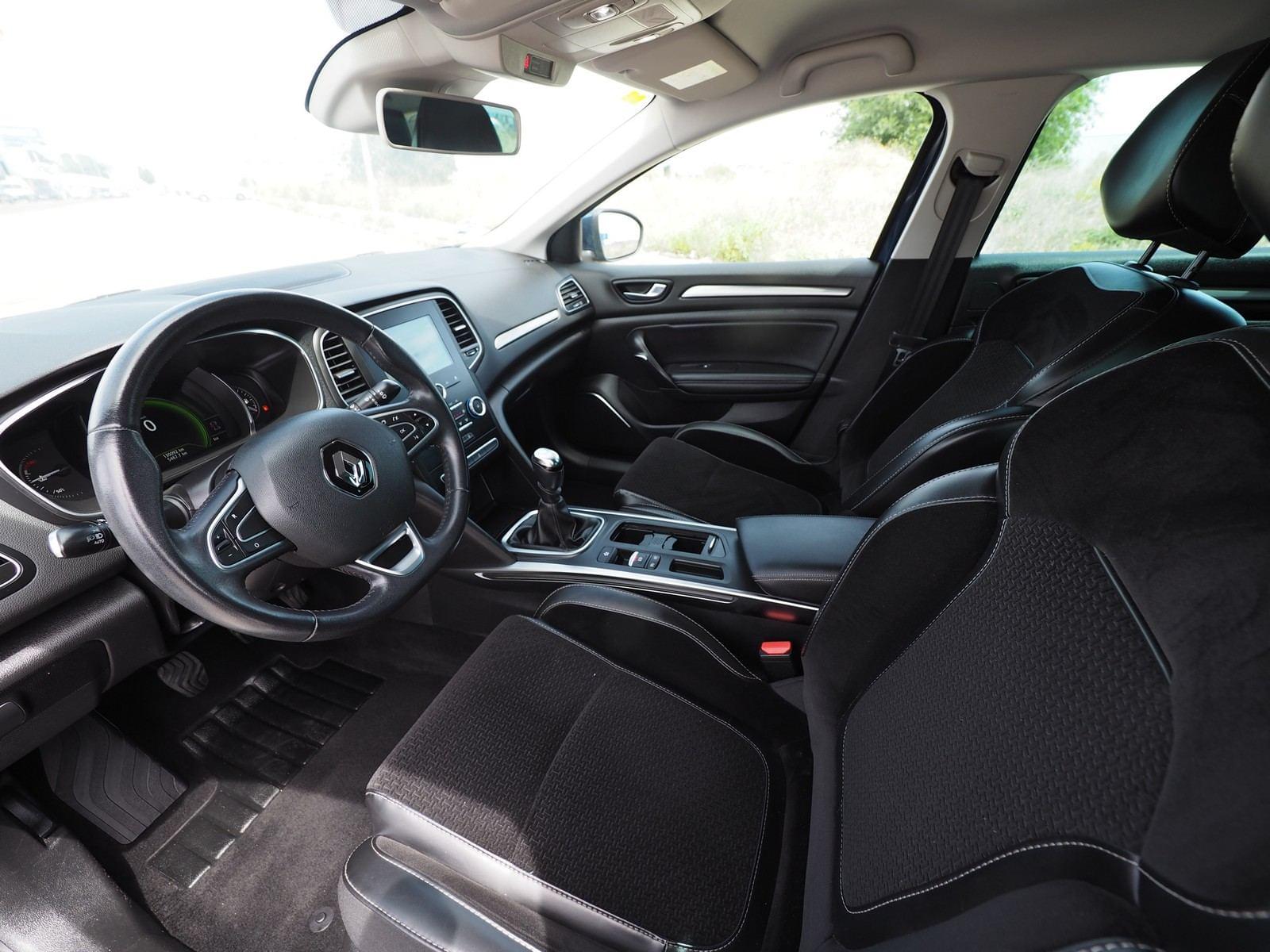RENAULT MéGANE IV GRANDTOUR ZEN 1.5 DCI 110 CV MT6 E6 11 