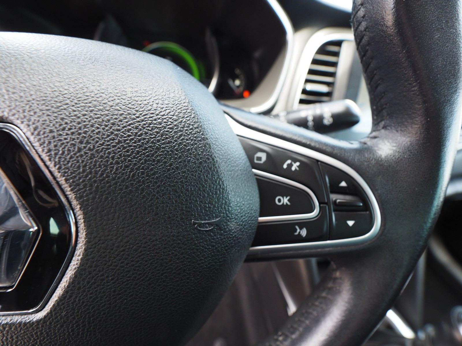 RENAULT MéGANE IV GRANDTOUR ZEN 1.5 DCI 110 CV MT6 E6 16 