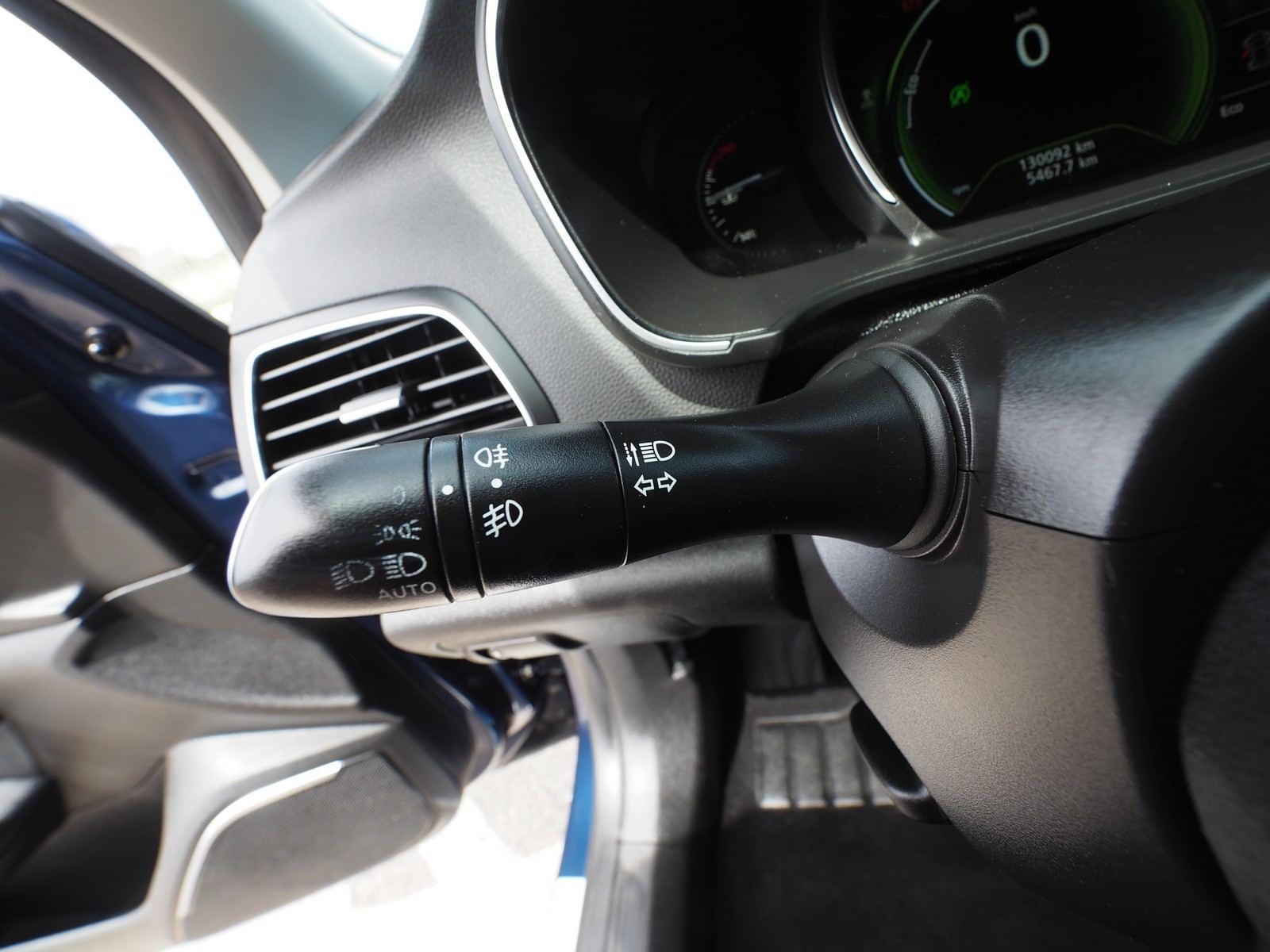 RENAULT MéGANE IV GRANDTOUR ZEN 1.5 DCI 110 CV MT6 E6 19 