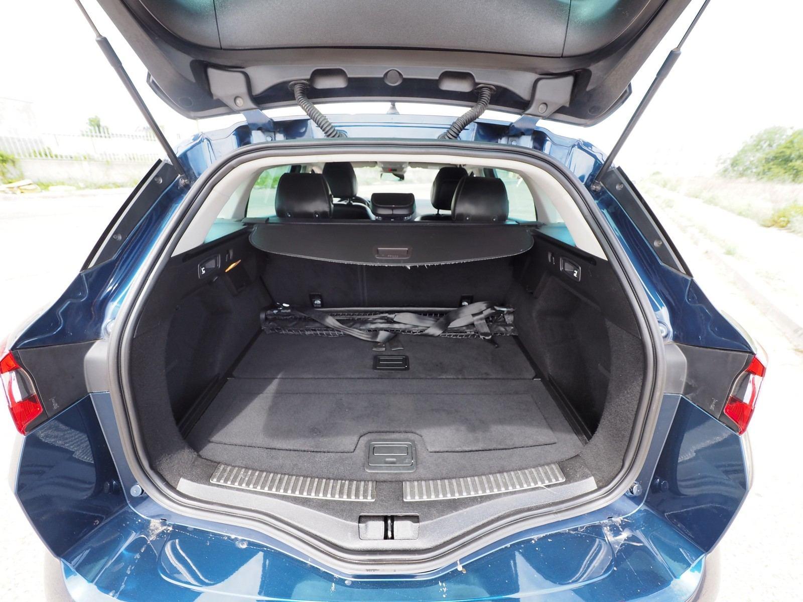 RENAULT MéGANE IV GRANDTOUR ZEN 1.5 DCI 110 CV MT6 E6 35 