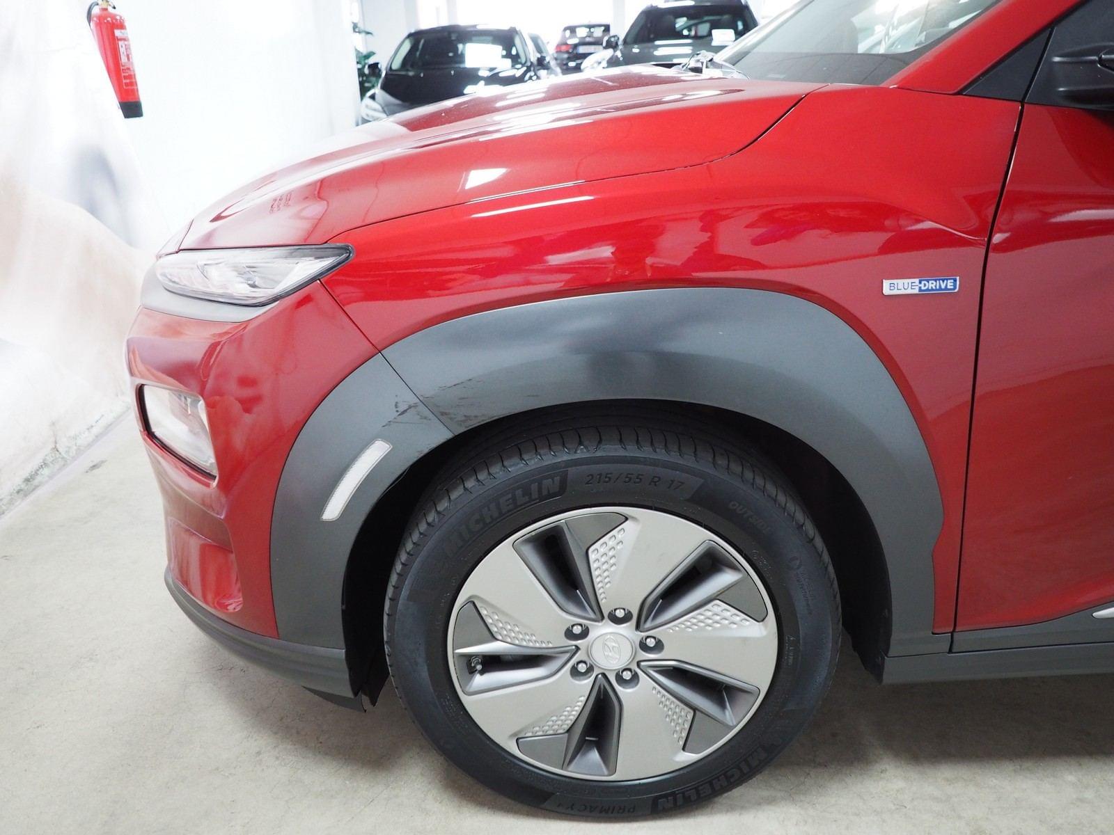 HYUNDAI KONA EV 150KW KLASS  204CV 450KM AUTONOM 6 