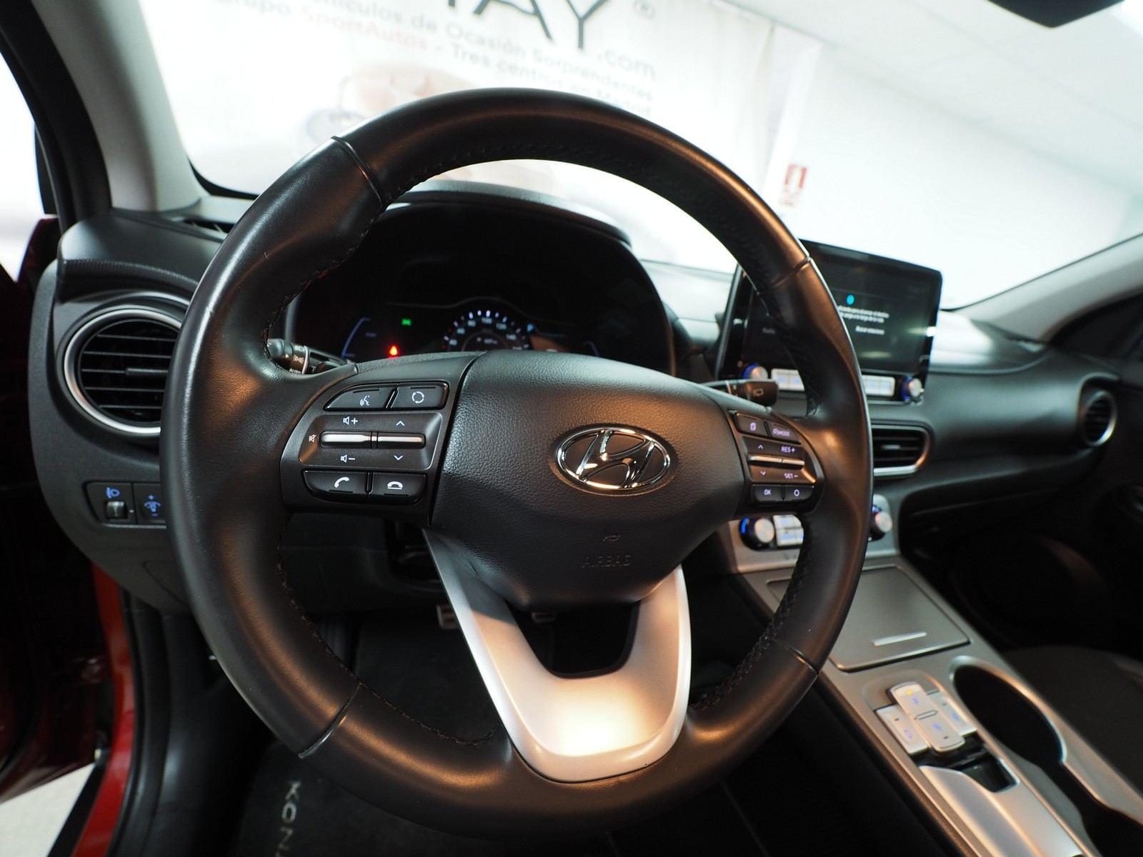 HYUNDAI KONA EV 150KW KLASS  204CV 450KM AUTONOM 19 