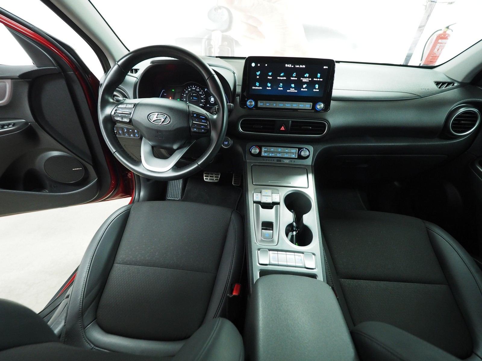 HYUNDAI KONA EV 150KW KLASS  204CV 450KM AUTONOM 28 
