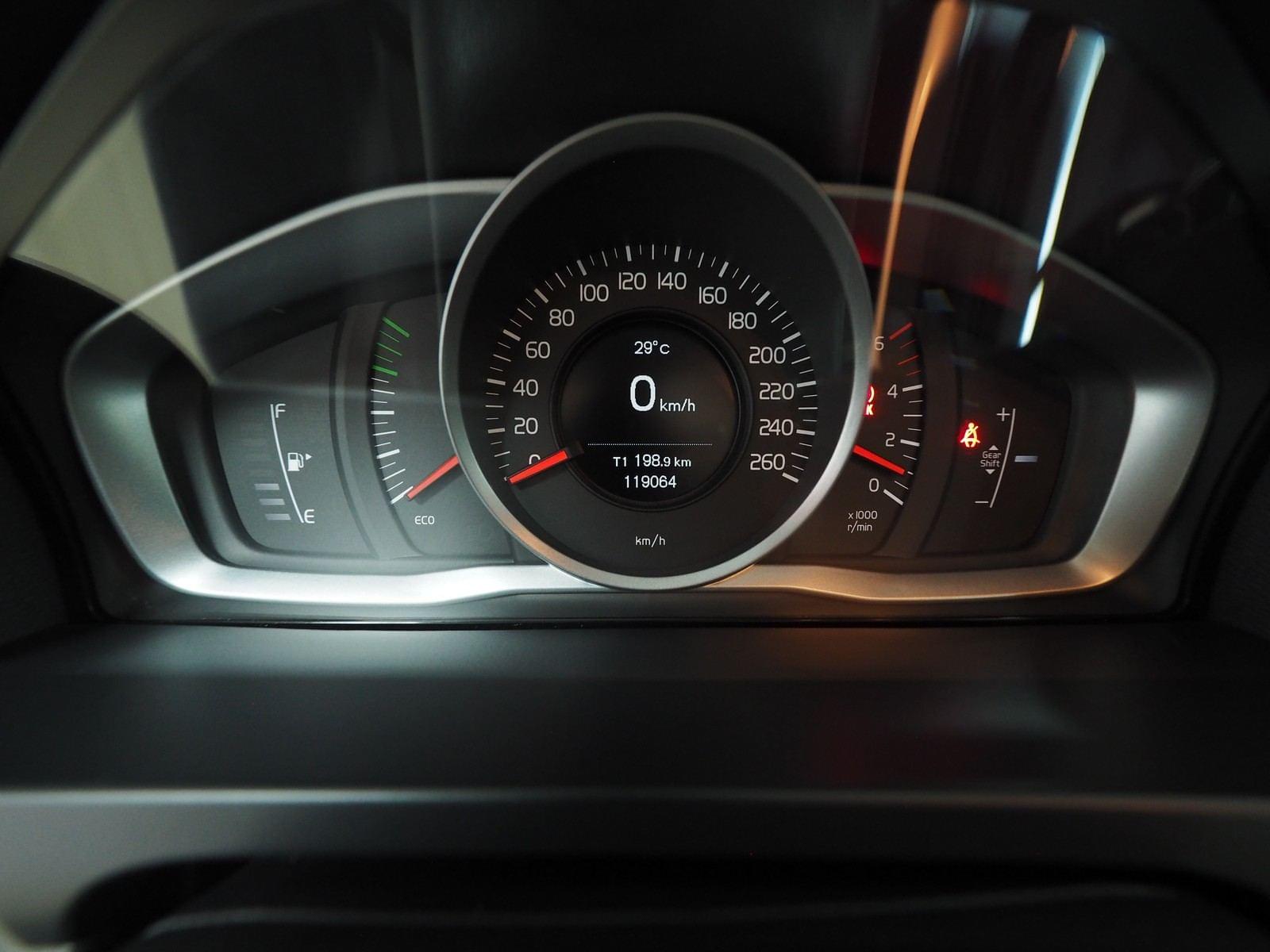 VOLVO S60 2.0 D2 KINETIC 21 