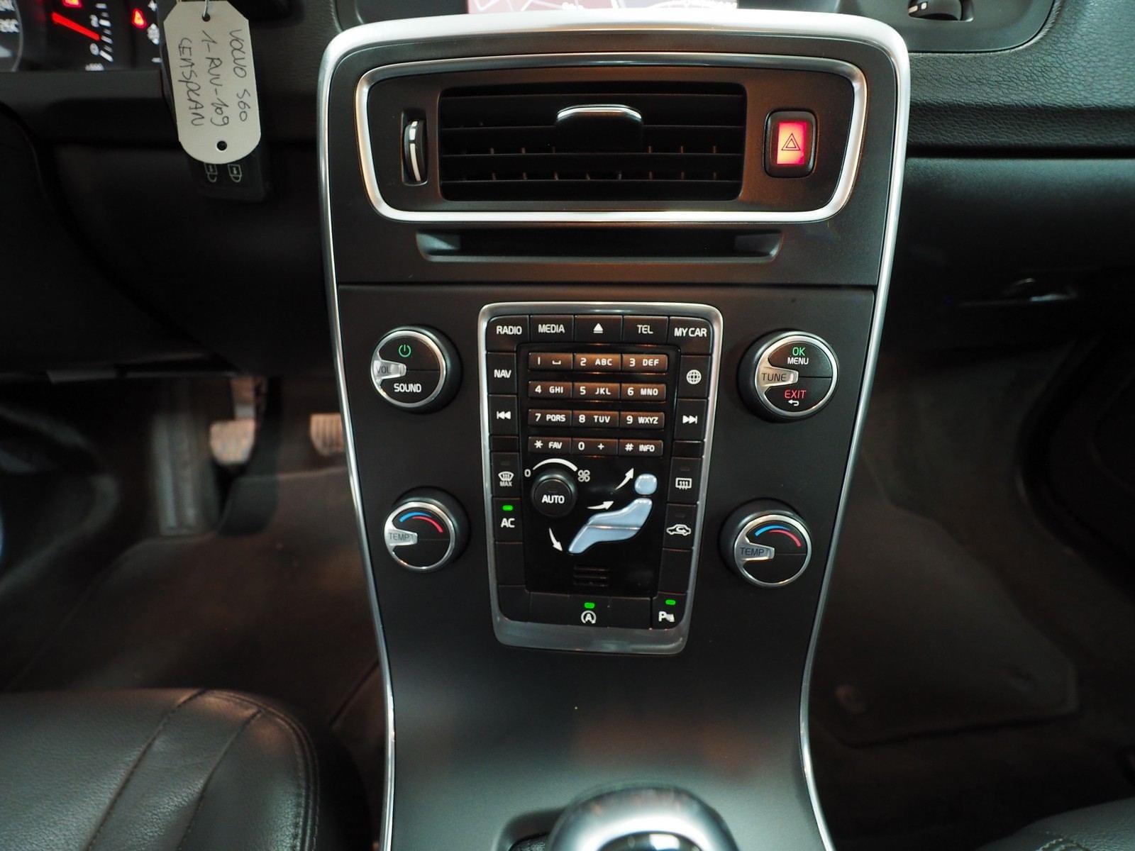 VOLVO S60 2.0 D2 KINETIC 25 