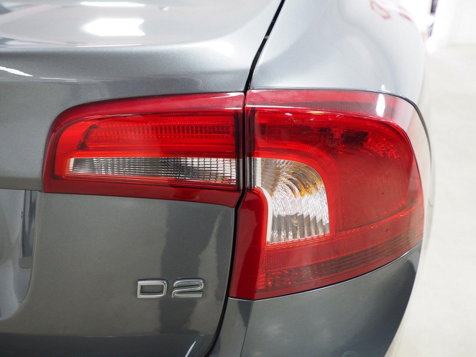 VOLVO S60 2.0 D2 KINETIC 31 