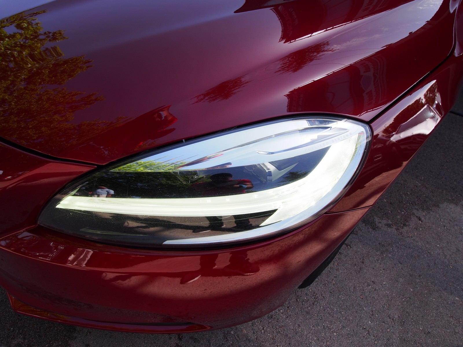 VOLVO V40 2.0 D2 MOMENTUM 9 