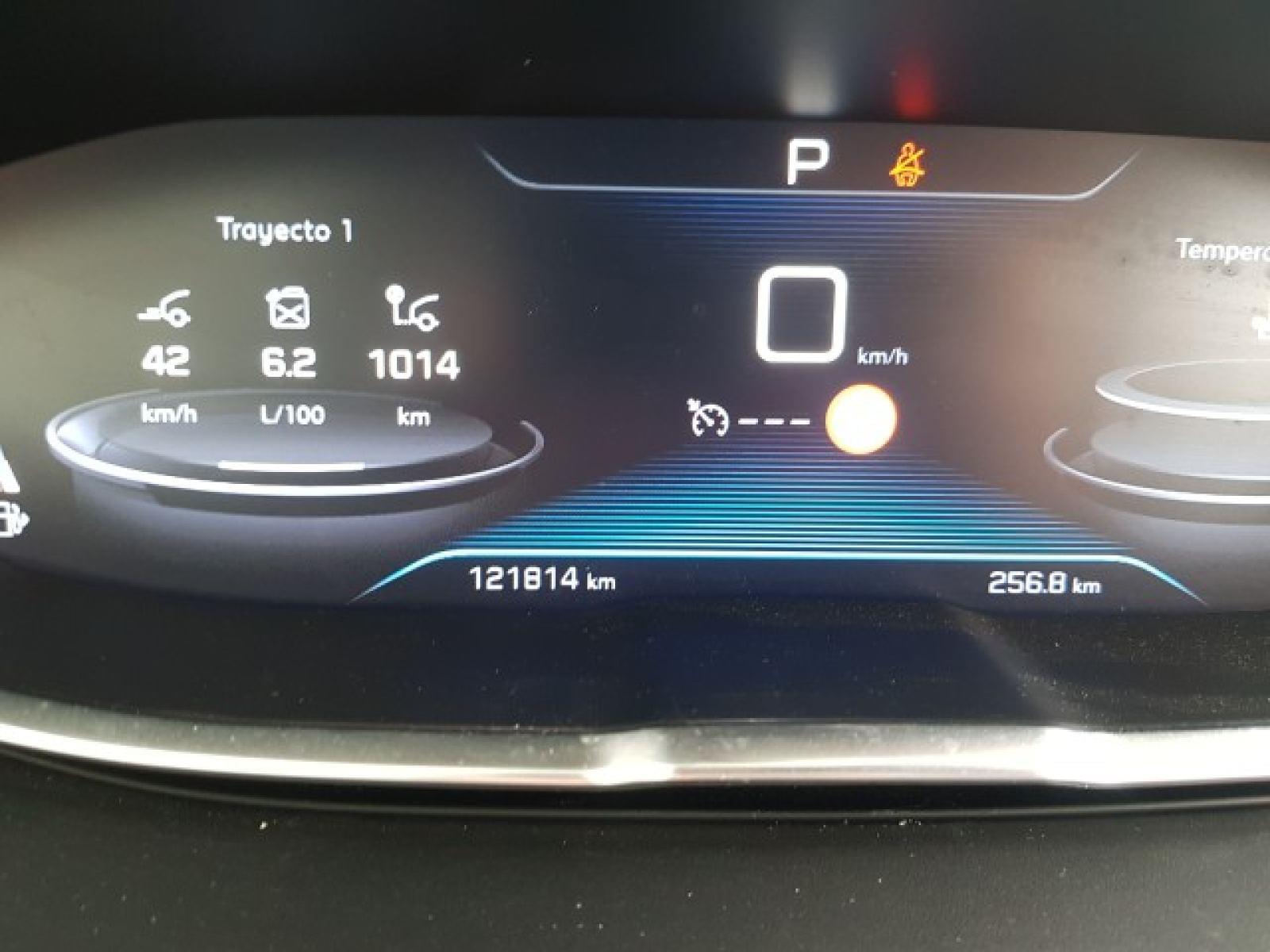 PEUGEOT 3008 ACTIVE 1.5 HDI 130 CV AT8 E6DT 4 