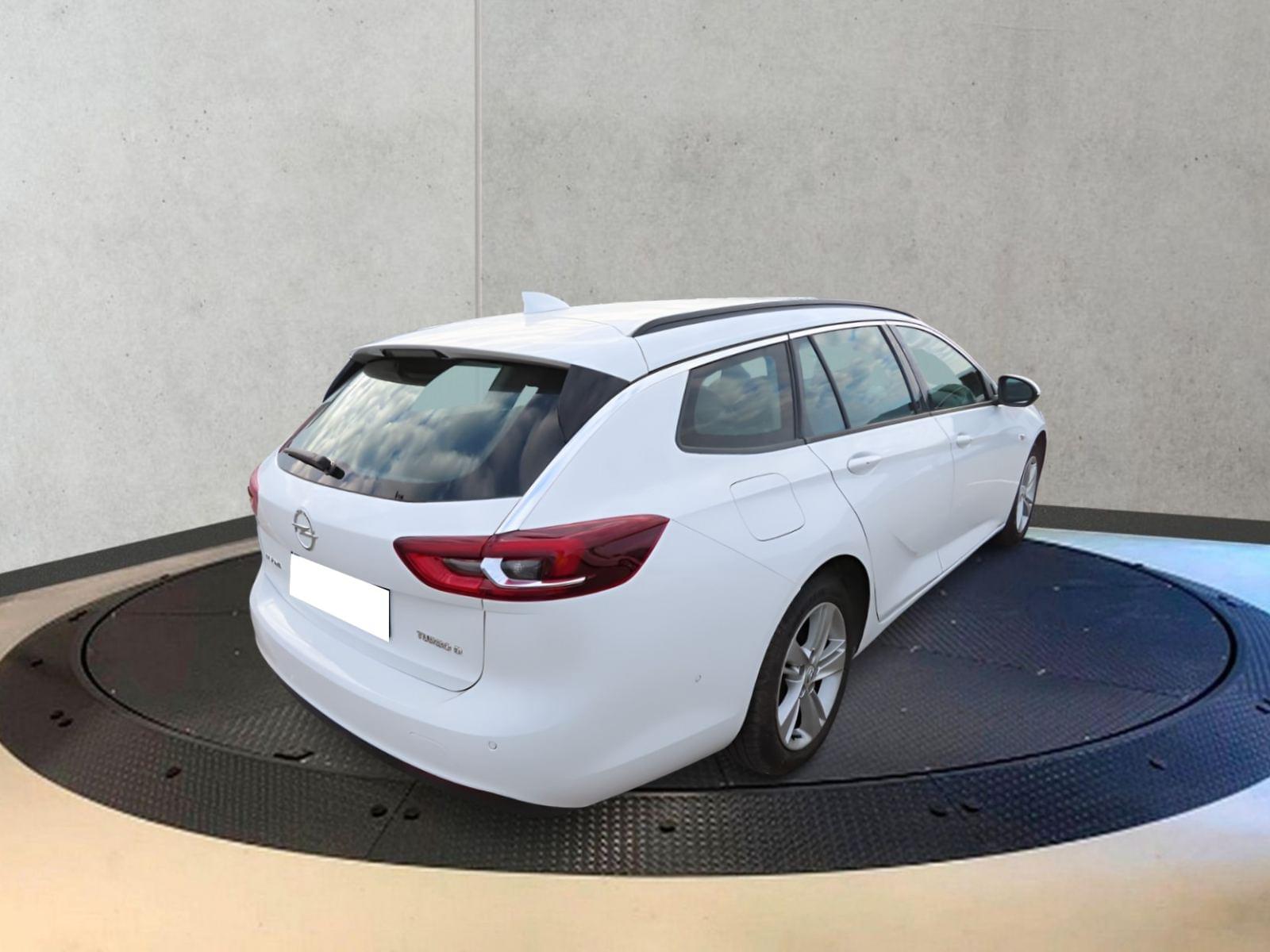 OPEL INSIGNIA ST BUSINESS 1.6 CDTi 136 CV SPORT TOURER 2 