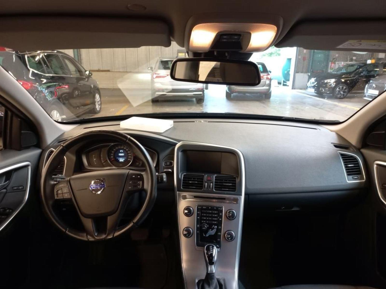 VOLVO XC60 2.0 D3 KINETIC GEARTRONIC AUT 6 