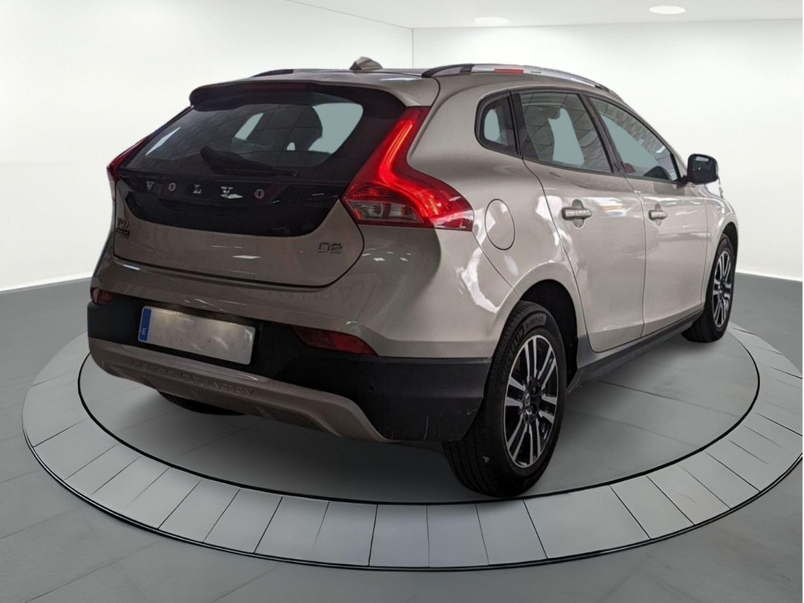 VOLVO V40 CROSS COUNTRY V40 CROSS COUNTRY 2.0 D2 PLUS 4 
