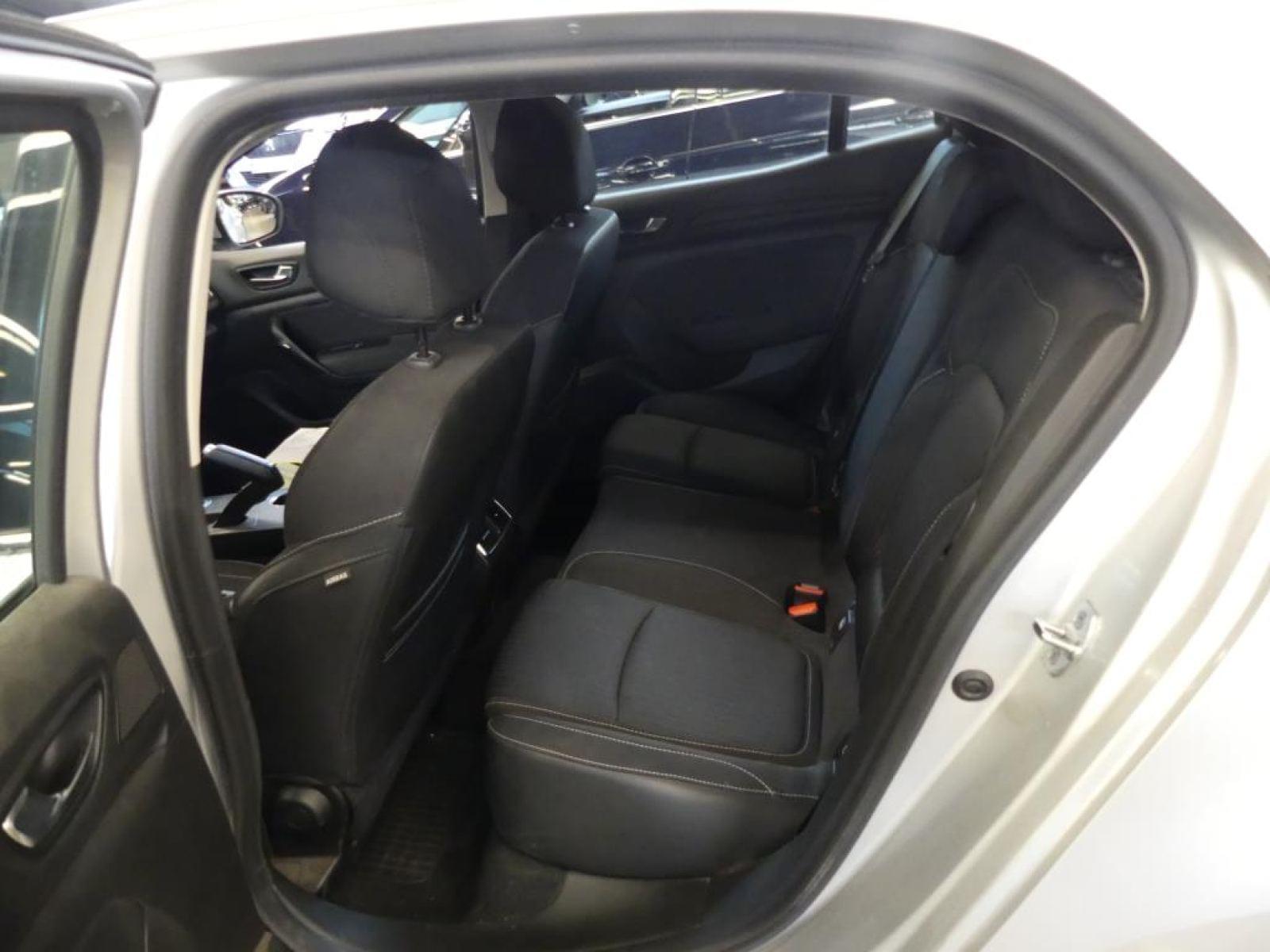 RENAULT MéGANE 1.3 TCE EDITION GPF 116 4 