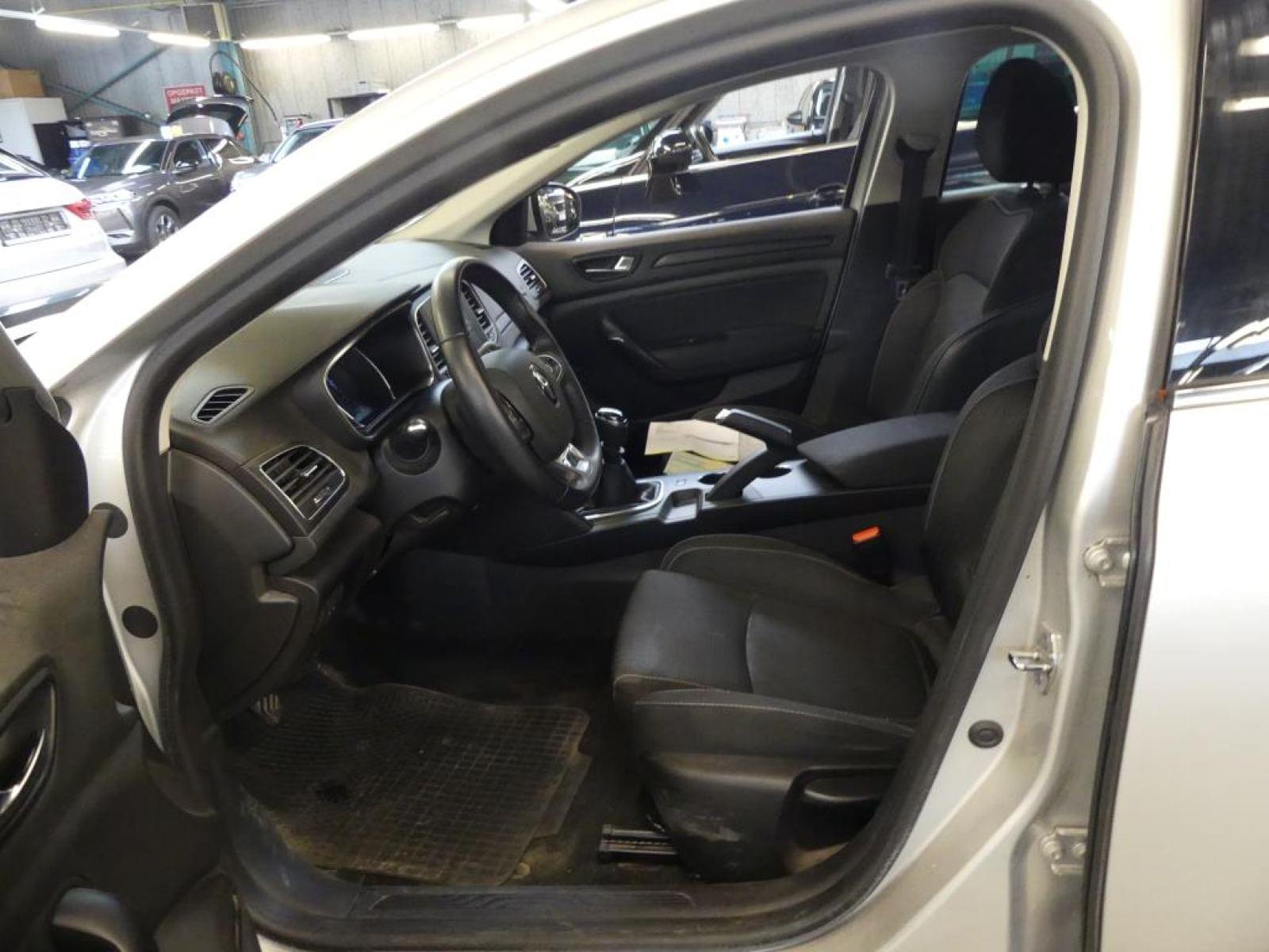 RENAULT MéGANE 1.3 TCE EDITION GPF 116 7 