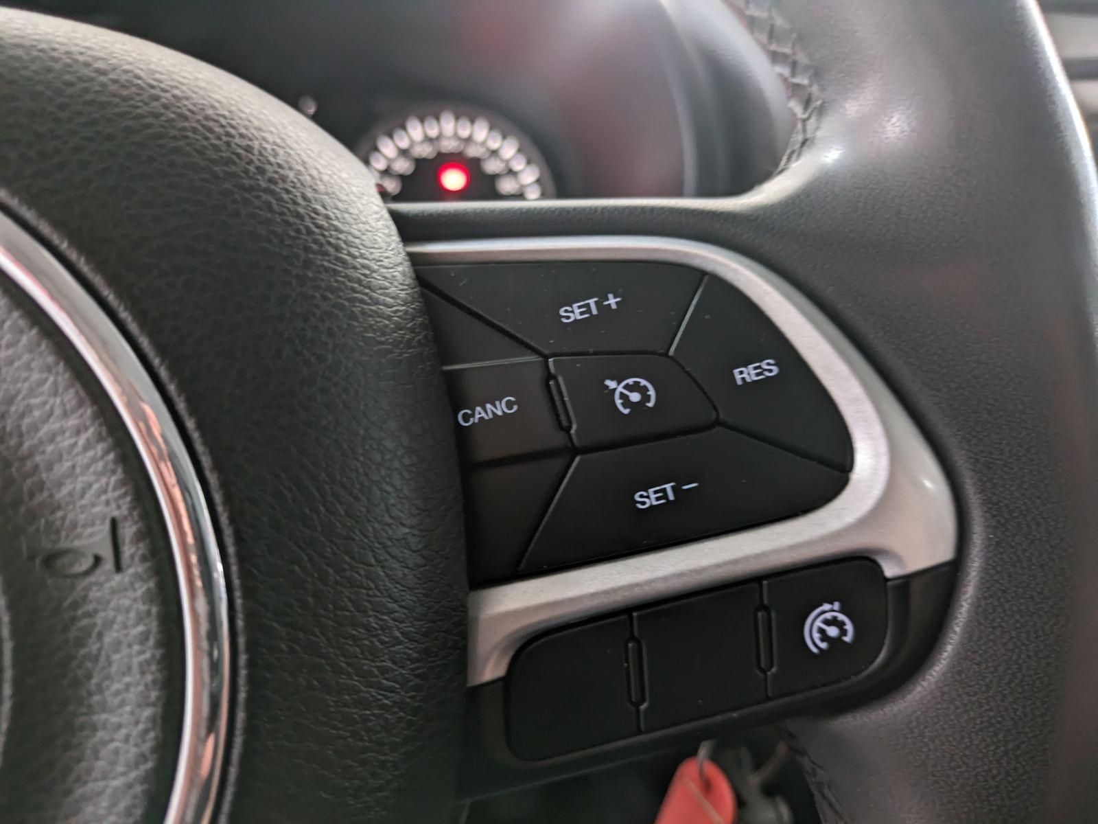 JEEP RENEGADE 2.0MJT LONGITUDE AD 120CV 14 