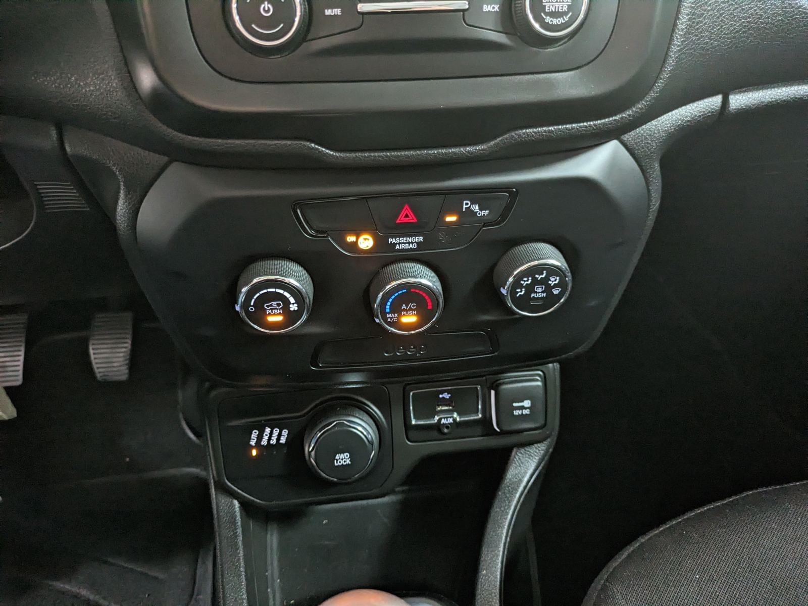JEEP RENEGADE 2.0MJT LONGITUDE AD 120CV 19 