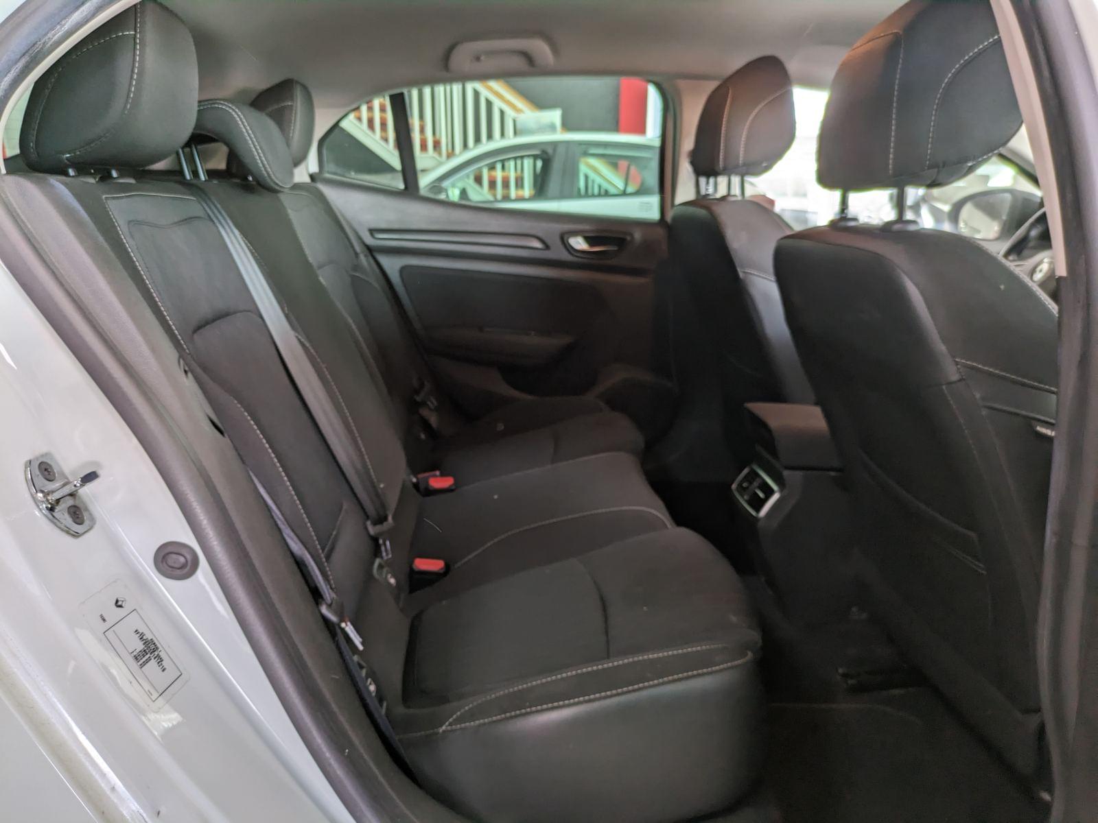RENAULT MéGANE 1.2 TCE ENERGY LIMITED 100CV 7 