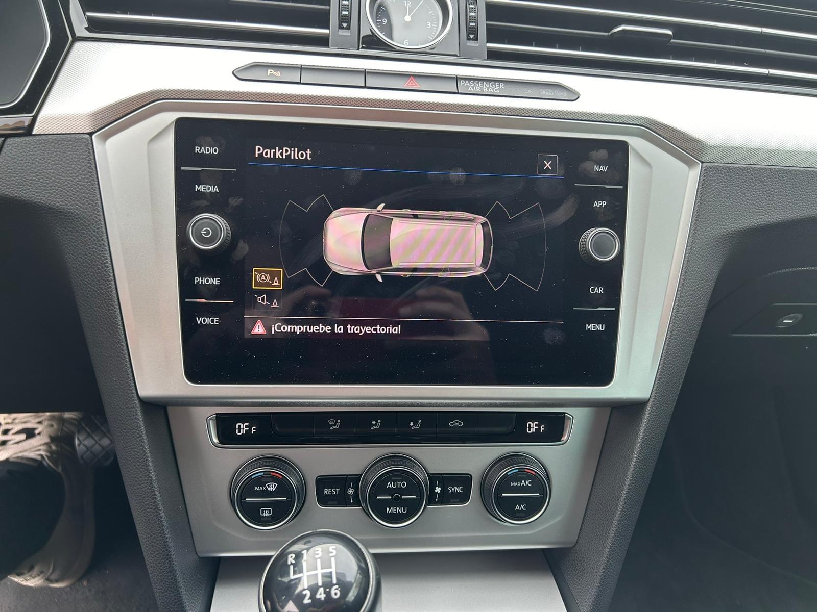 VOLKSWAGEN PASSAT VARIANT 2.0 TDI ADVANCE EXCLUSIVE 13 