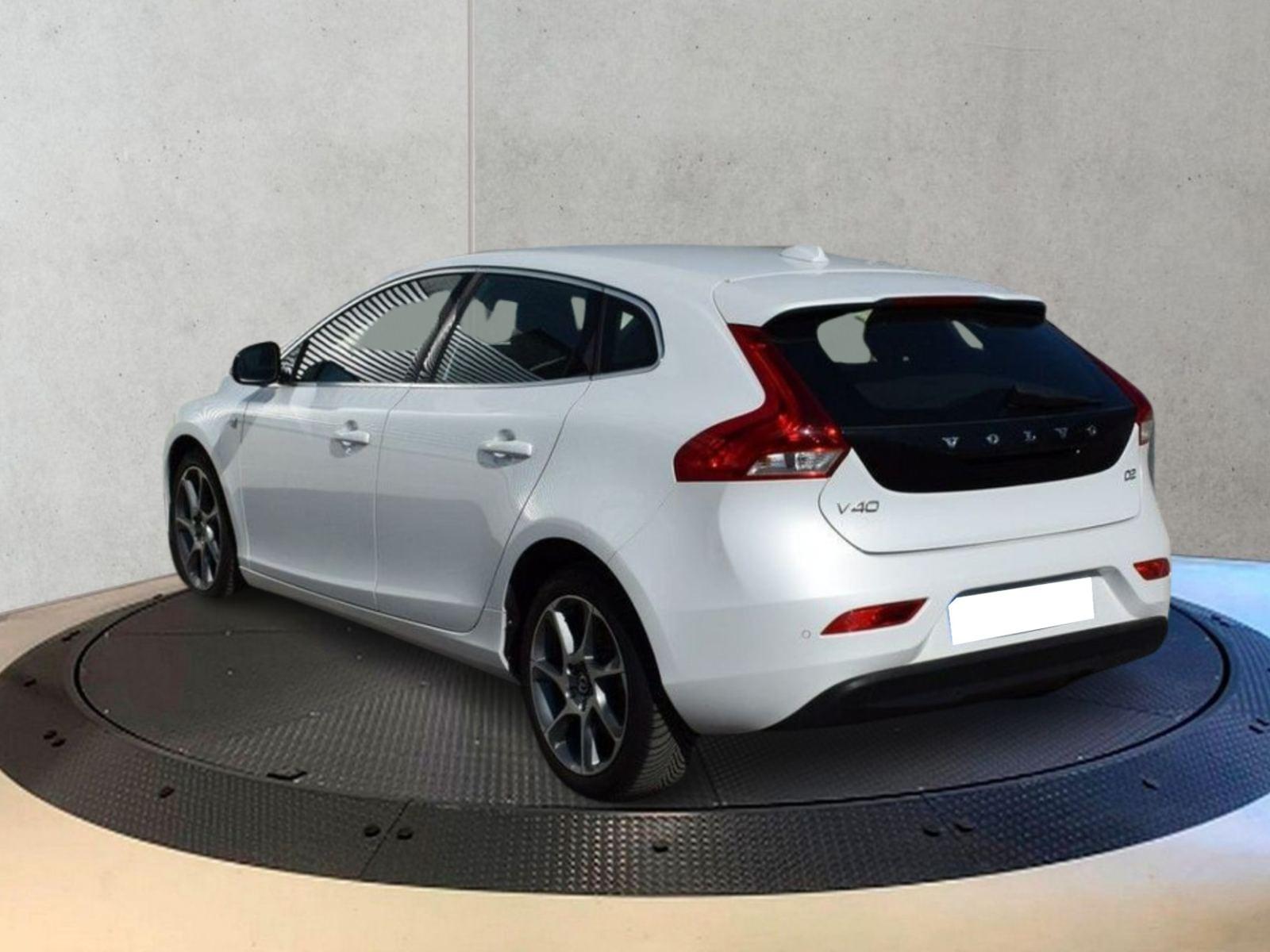 VOLVO V40 1.6 D2 OCEAN RACE 3 