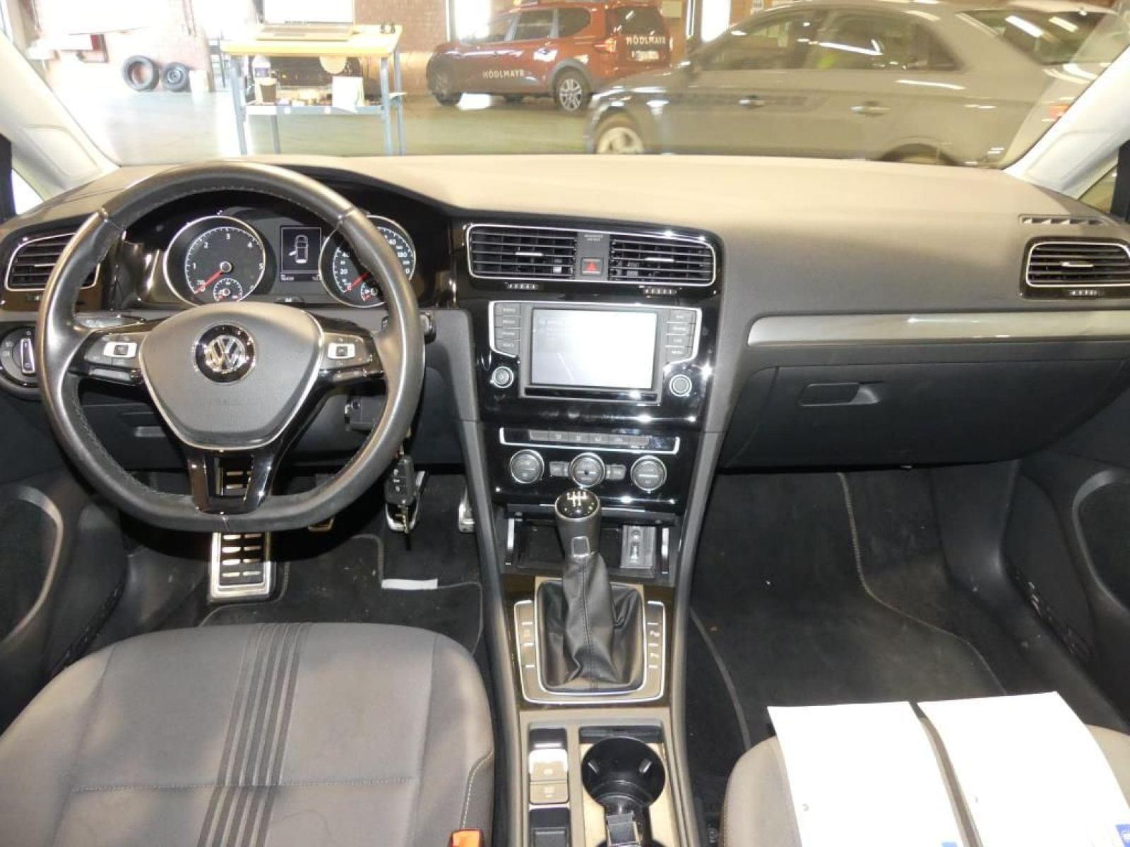 VOLKSWAGEN GOLF VII 1.6 CR TDI ALLSTAR 4 