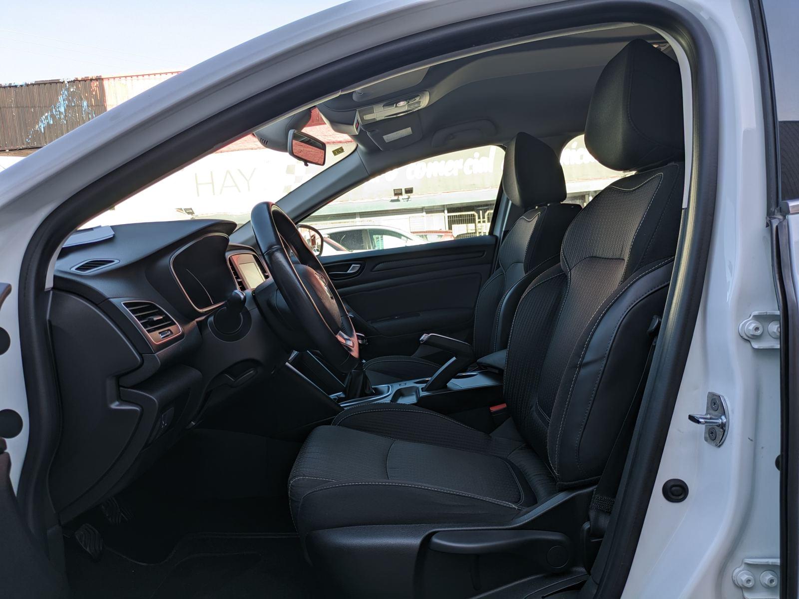 RENAULT MéGANE IV GRANDTOUR BUSINESS 1.5 DCI 110CV MT6 8 