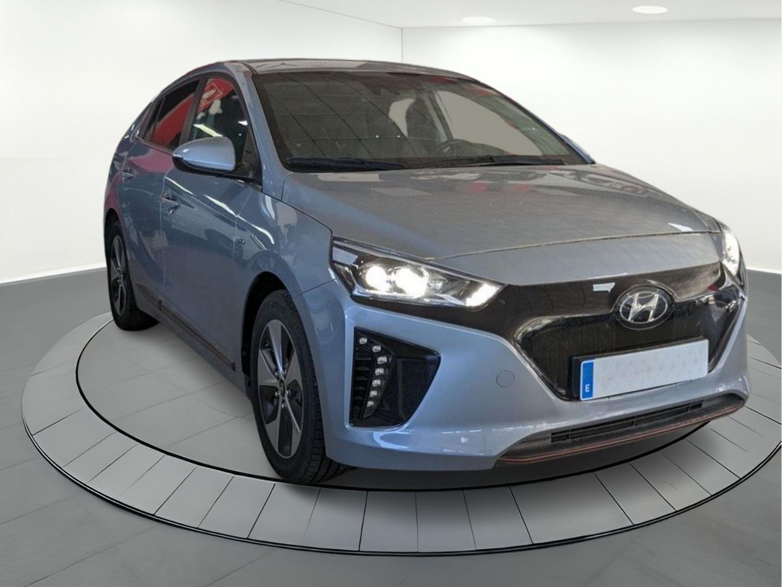 HYUNDAI IONIQ EV TECNO 100% ELECTRICO 2 