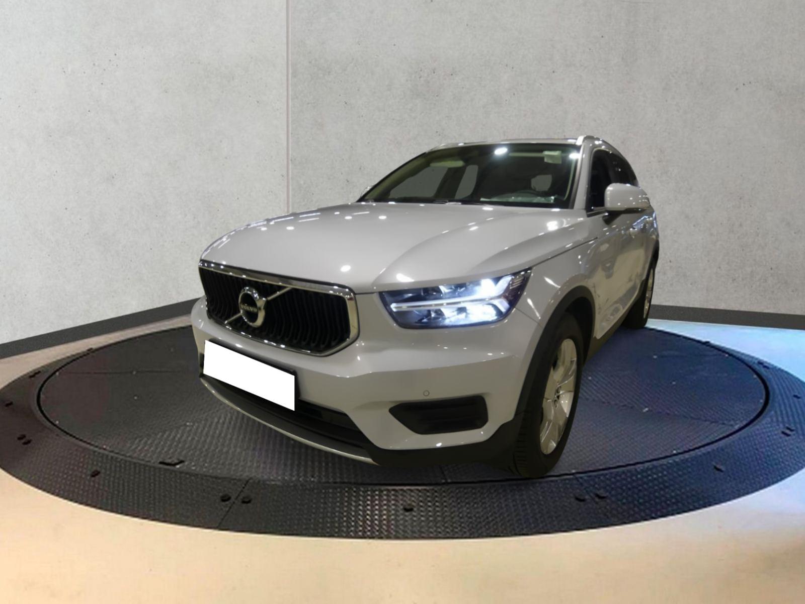 imagen de VOLVO XC40 2.0 D3 MOMENTUM - REF: 04368