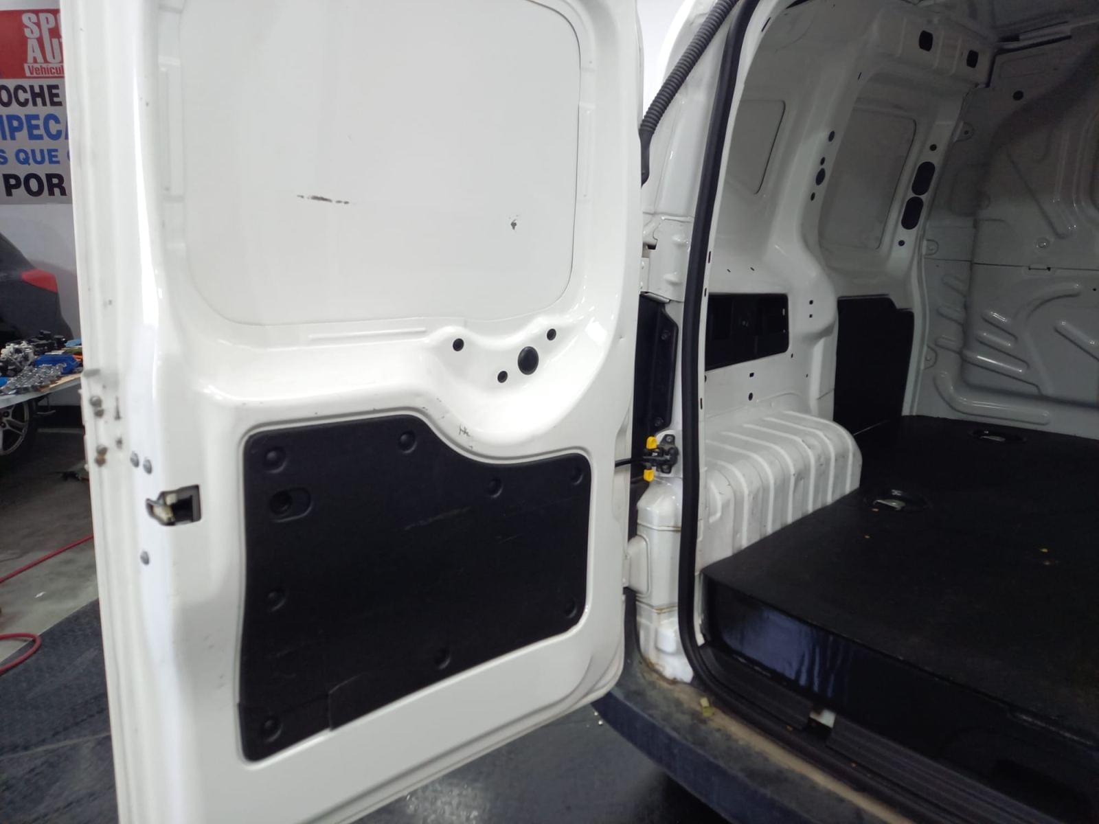 FIAT FIORINO CARGO BASE 1.4 NATURAL POWER 57KW 14 