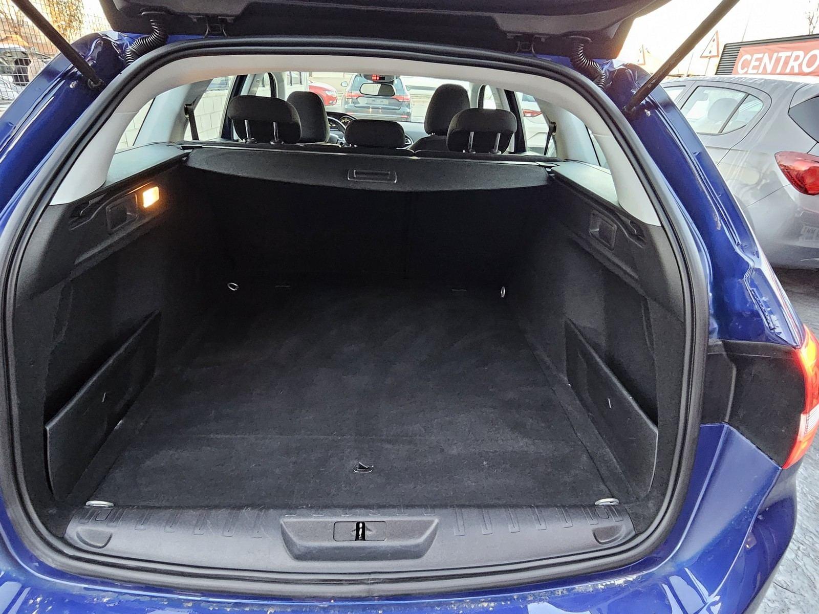 PEUGEOT 308 SW ACTIVE 1.6 BLUE HDi 88 KW (120CV) 12 