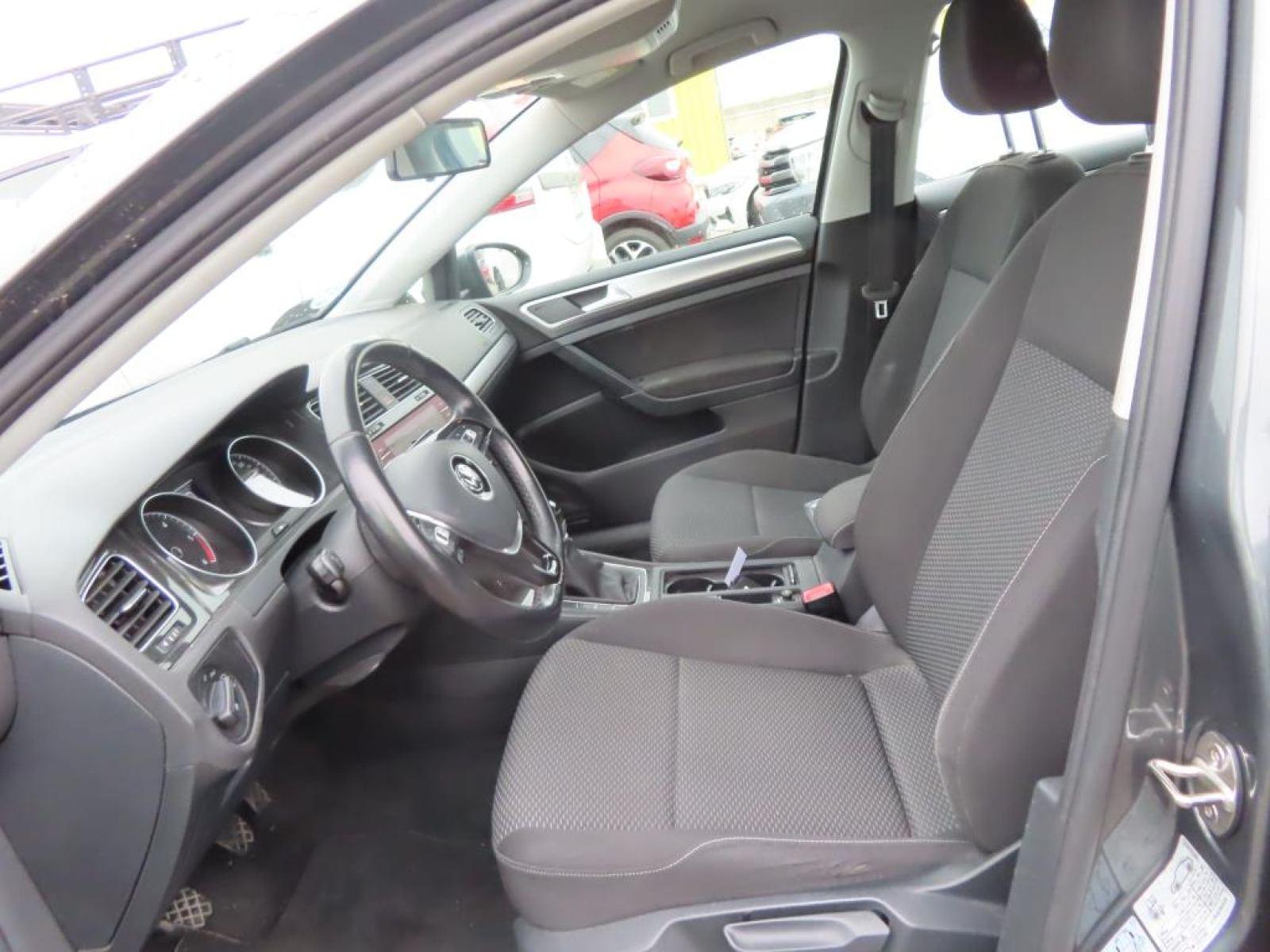 VOLKSWAGEN GOLF 1.6 TDI EDITION 85 KW 5 