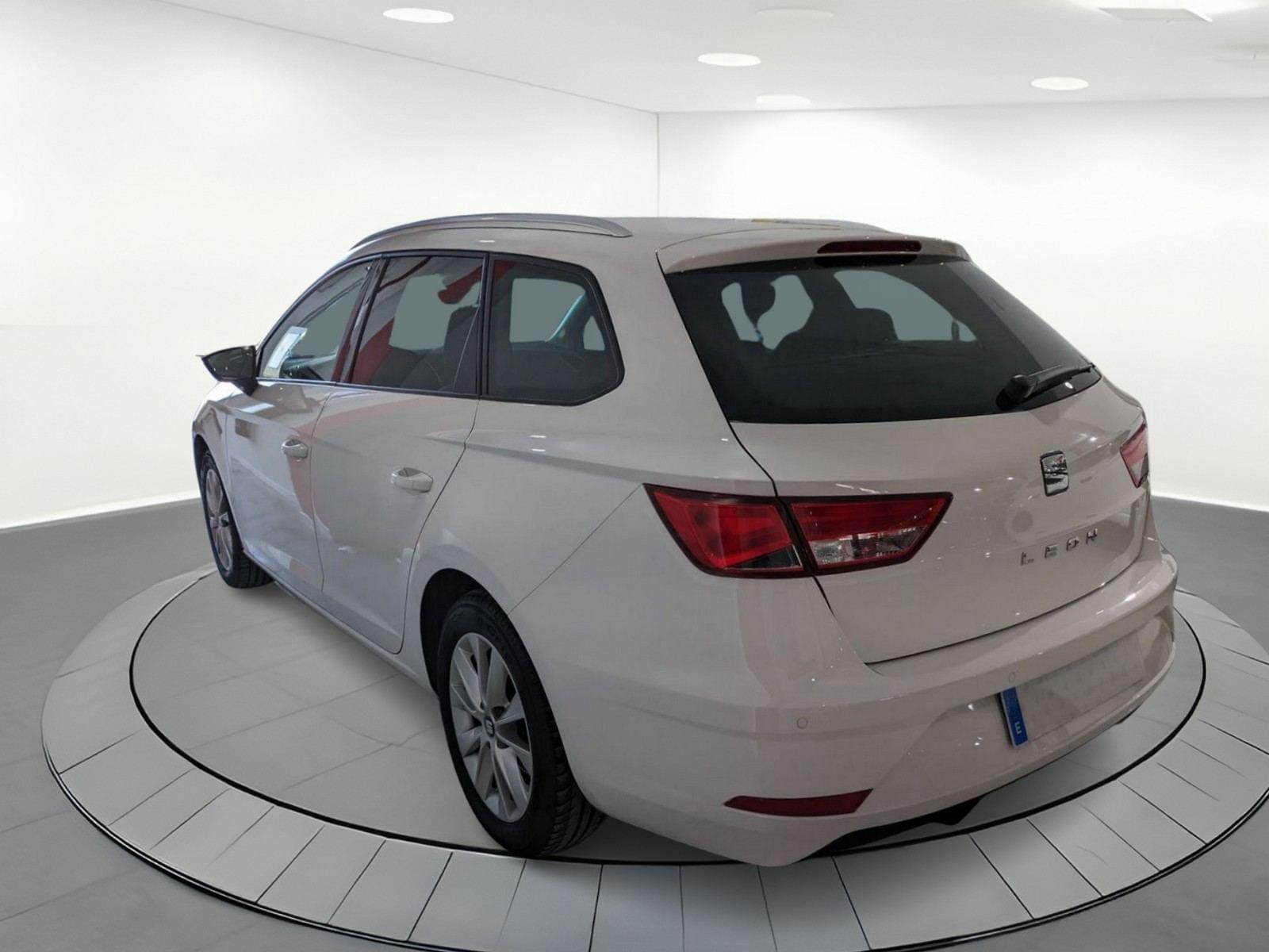 SEAT LEON ST 1.5 TGI GNC S&S STYLE 130 6 
