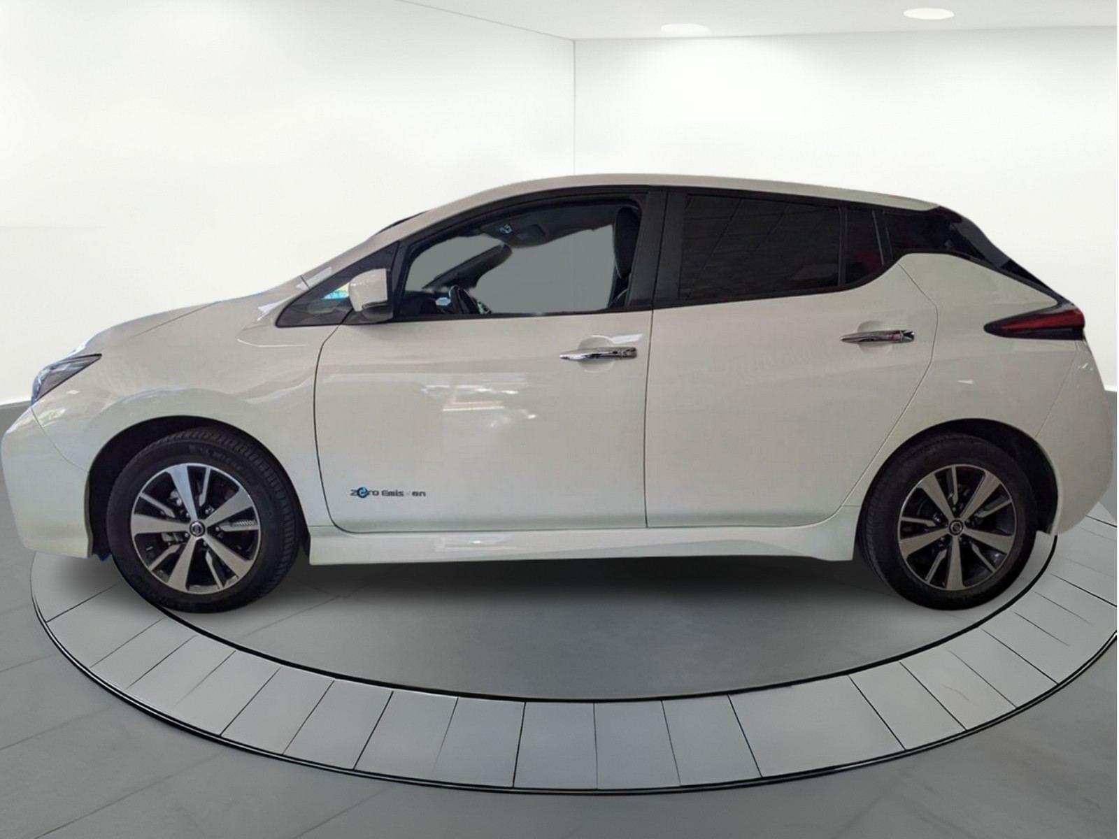 NISSAN LEAF 40 KWH ACENTA ACCESS 4 