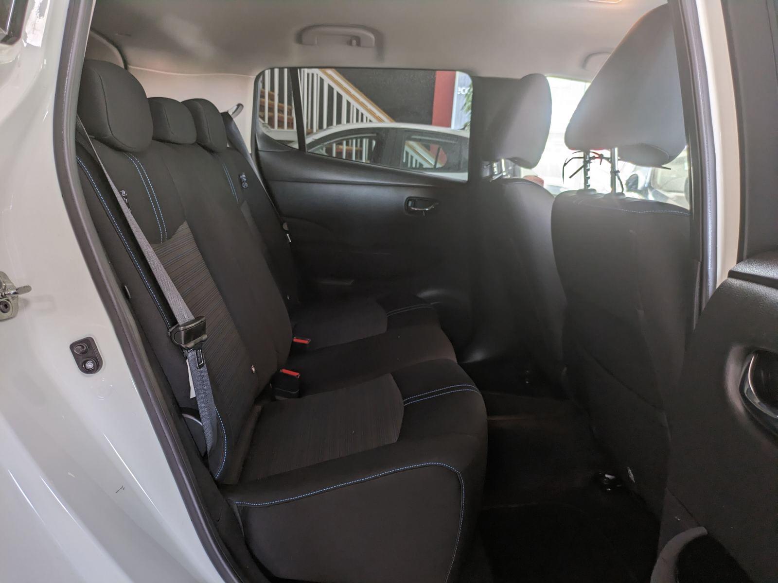 NISSAN LEAF 40 KWH ACENTA ACCESS 8 
