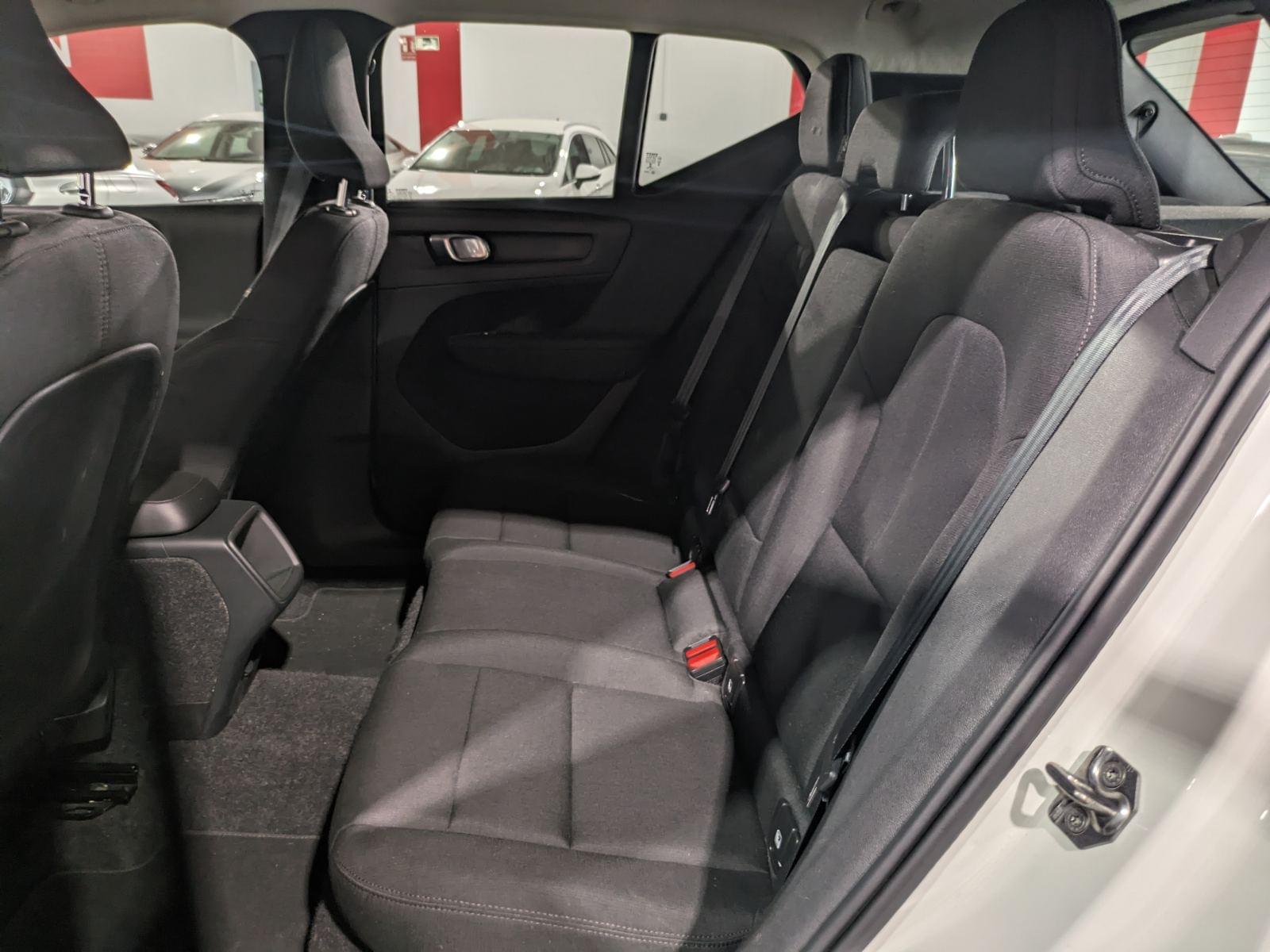 VOLVO XC40 2.0 D3 18 