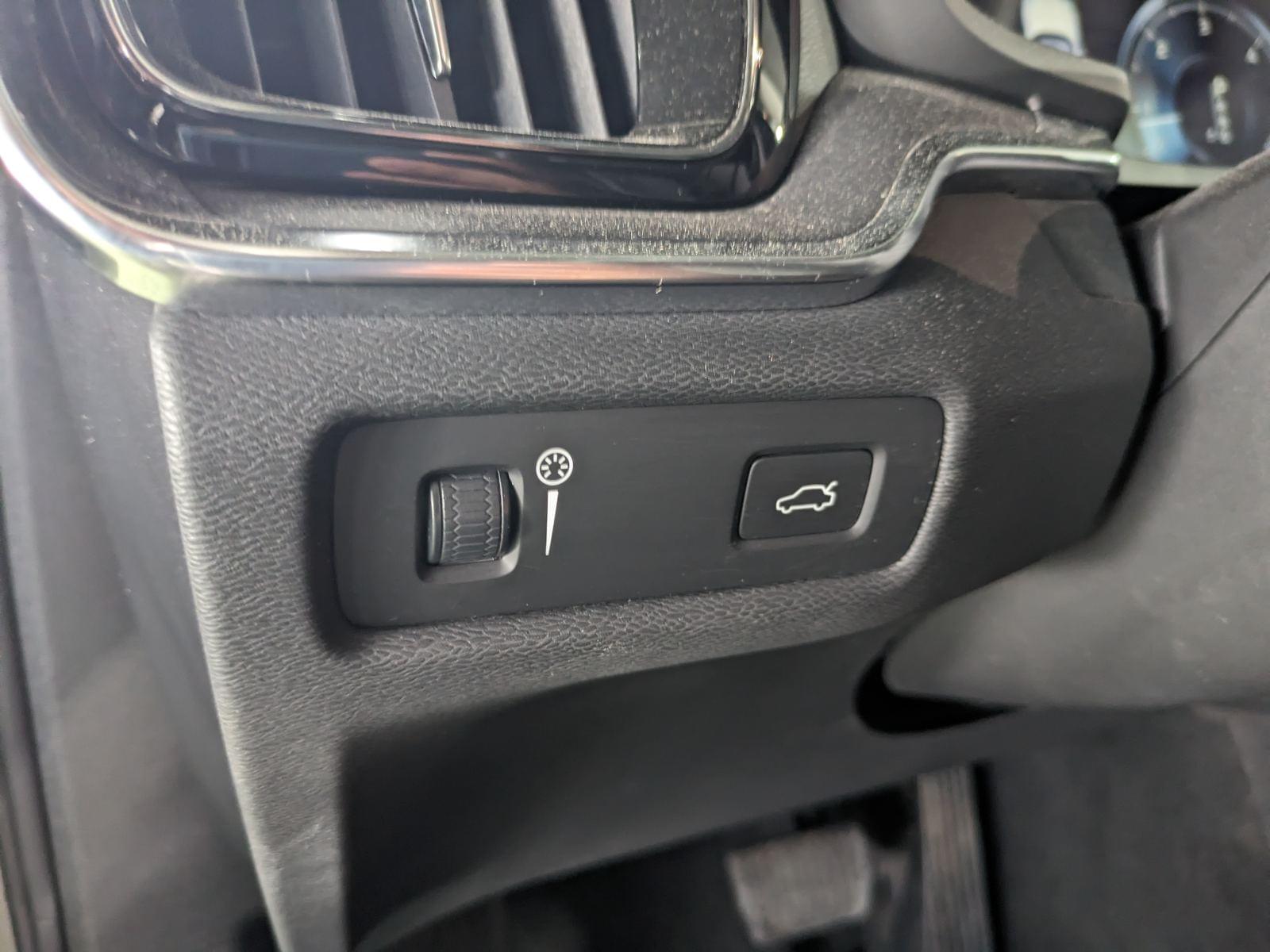 VOLVO V60 2.0 D3 BUSINESS GEARTRONIC AUT 12 