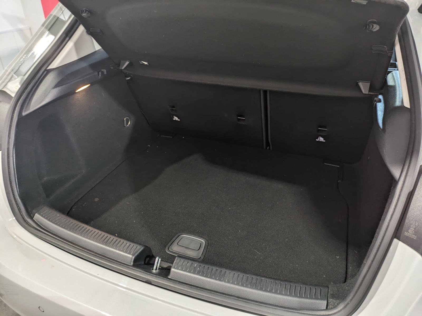 MERCEDES CLASE A 180 D 16 