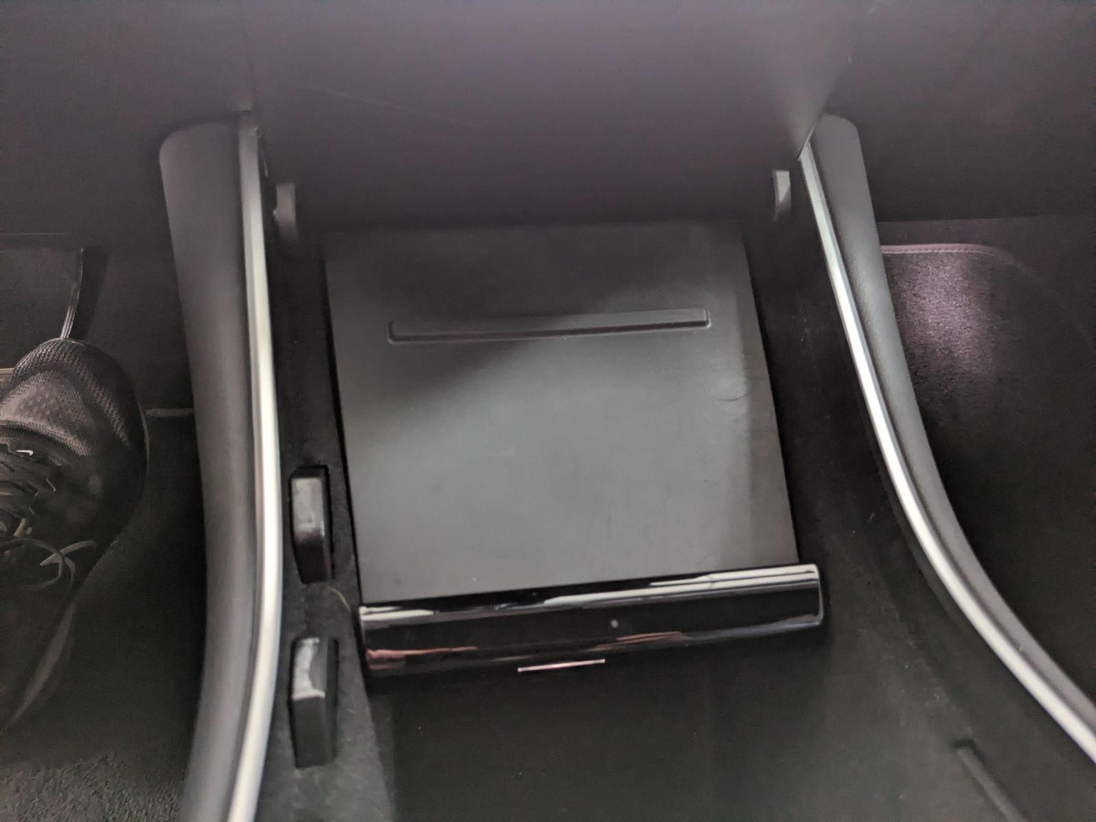 TESLA MODEL 3 75 KWH LONG-RANGE DUAL MOTOR 19 