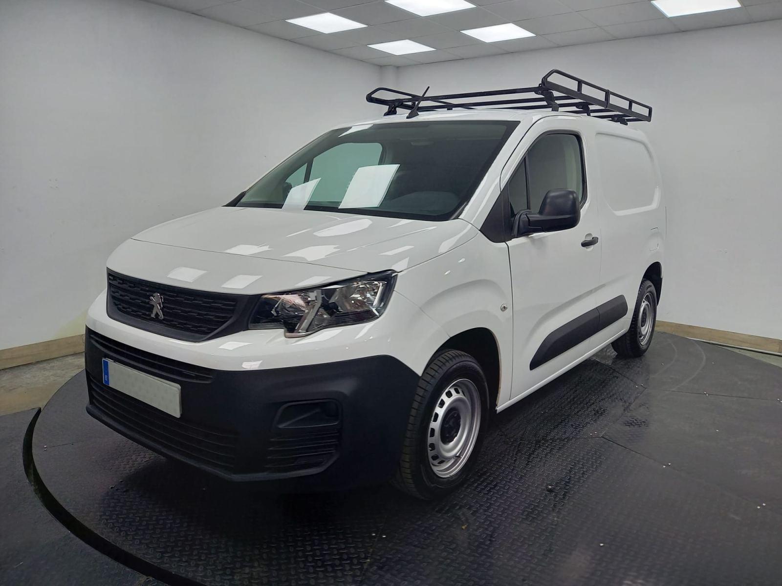 imagen de PEUGEOT PARTNER PRO STANDARD 600KG BLUE HDi 73 KW FURGÓN - REF: 04593