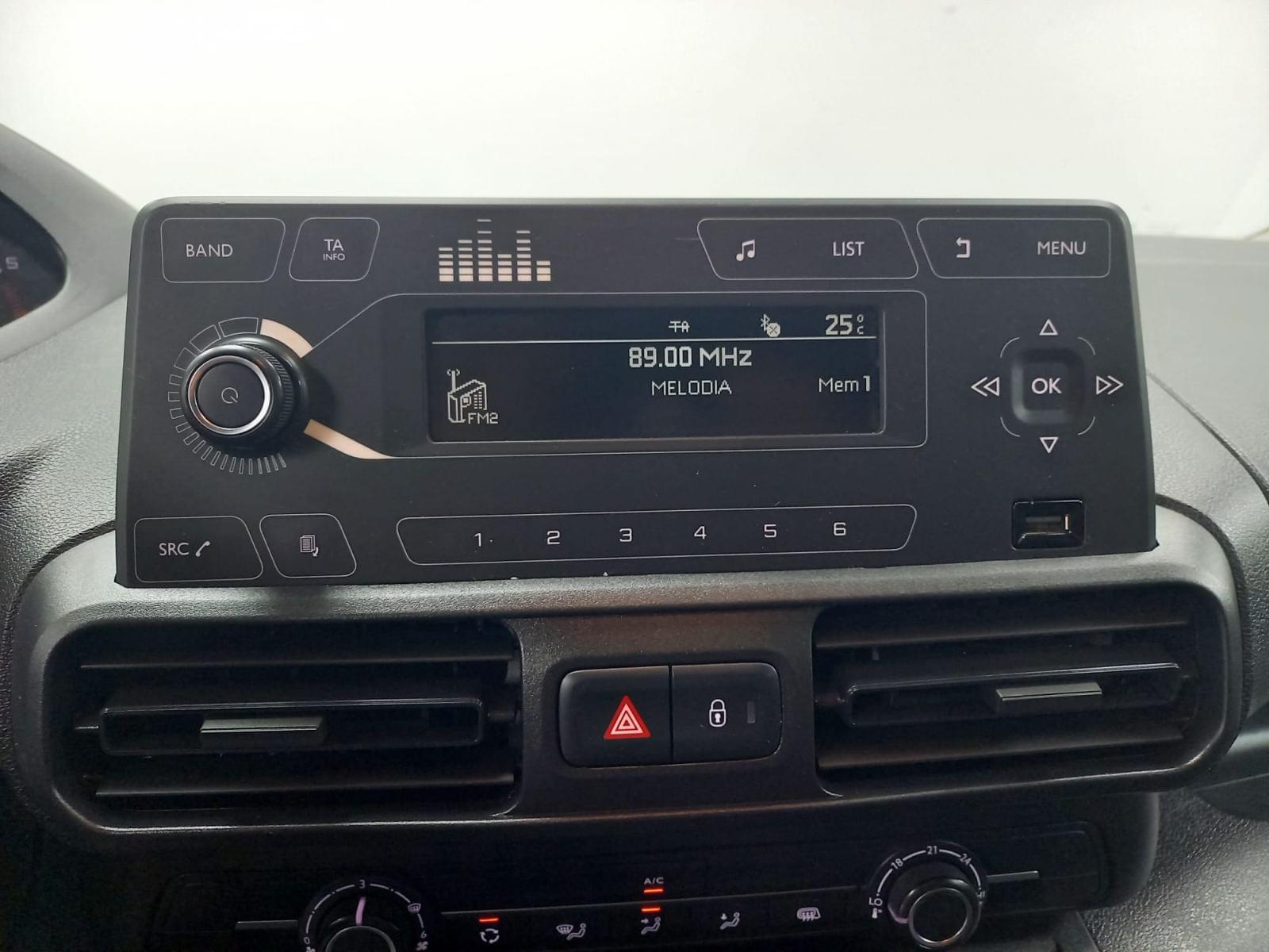 PEUGEOT PARTNER PRO STANDARD 600KG BLUE HDi 73 KW FURGÓN 20