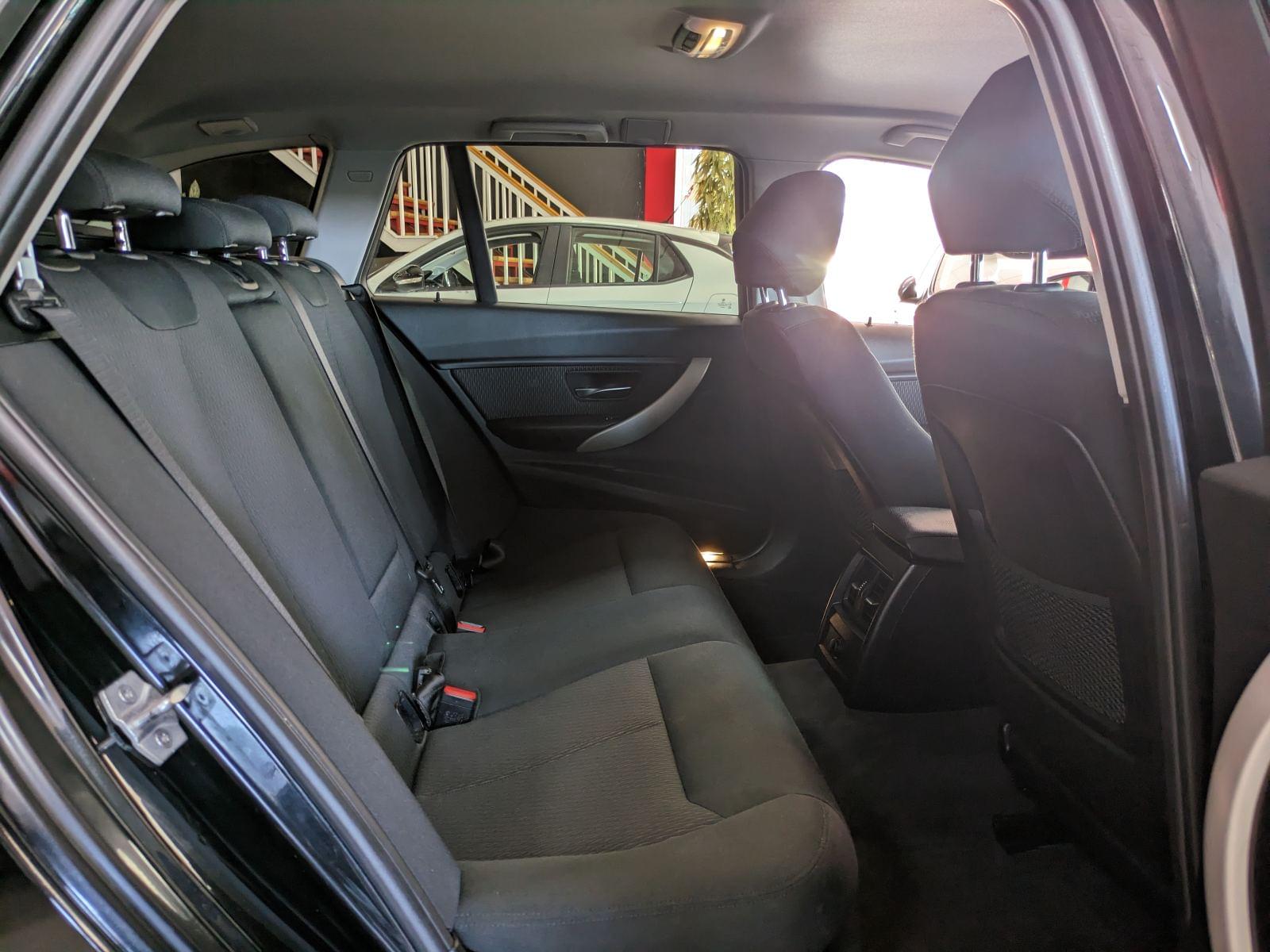 BMW SERIE 3 TOURING 318D 10 