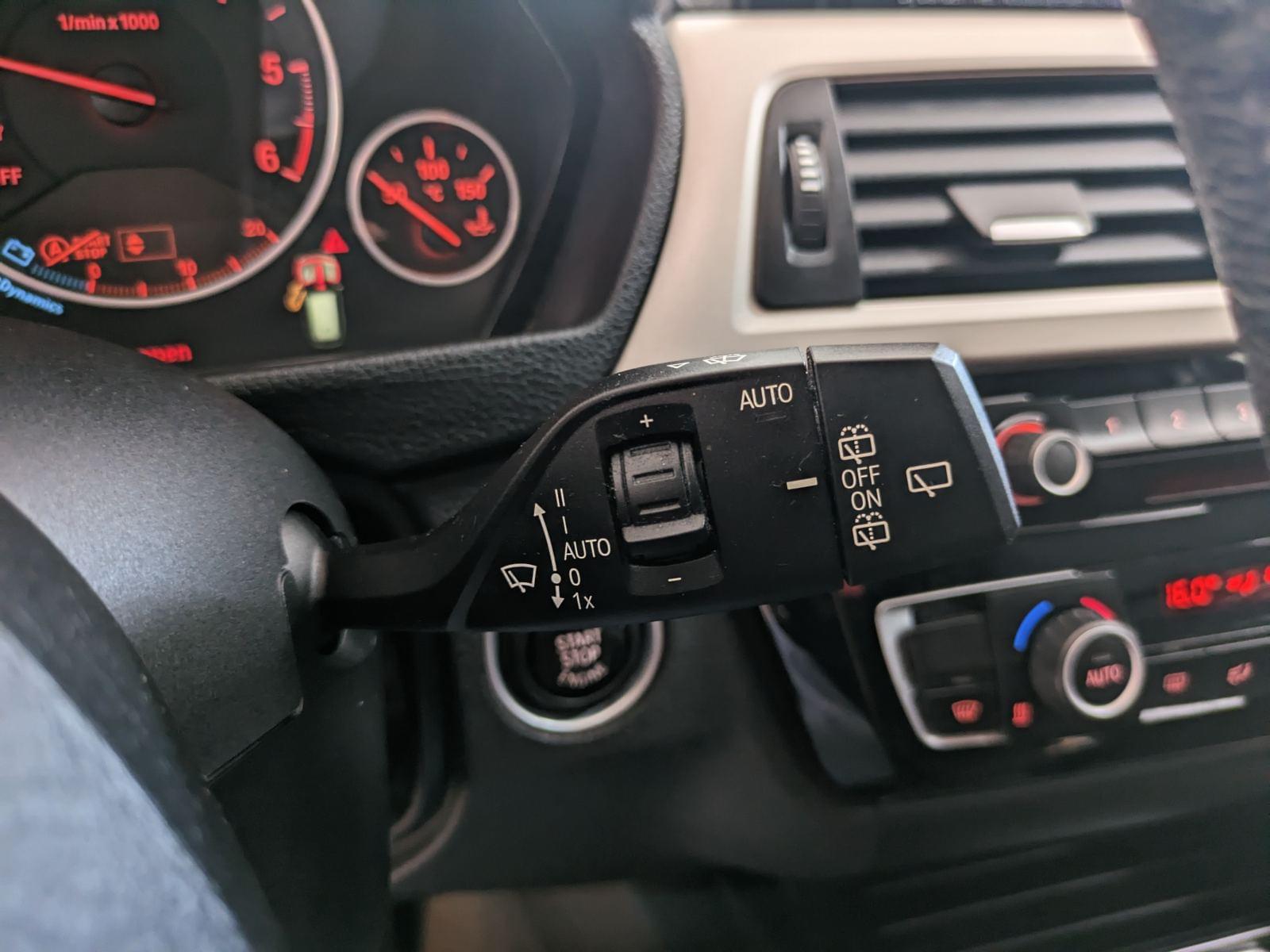 BMW SERIE 3 TOURING 318D 16 