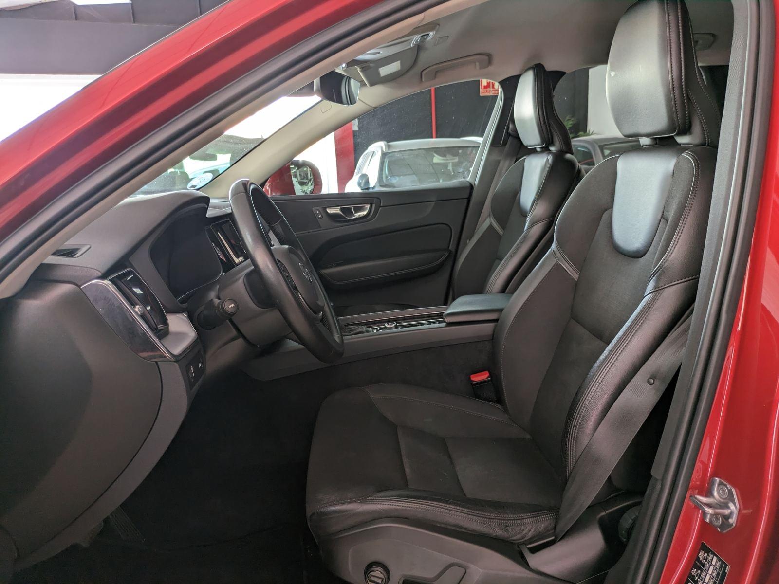 VOLVO XC60 2.0 D4 BUSINESS PLUS AUTO GEAR 7 