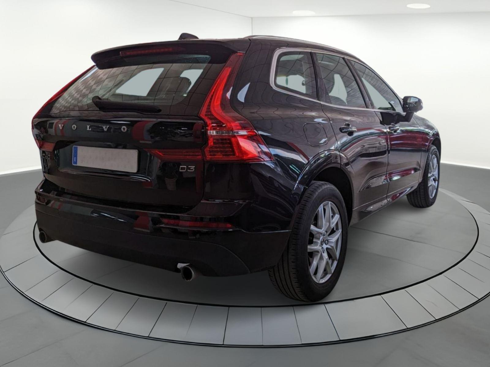 VOLVO XC60 2.0 D3 MOMENTUM MANUAL 6 