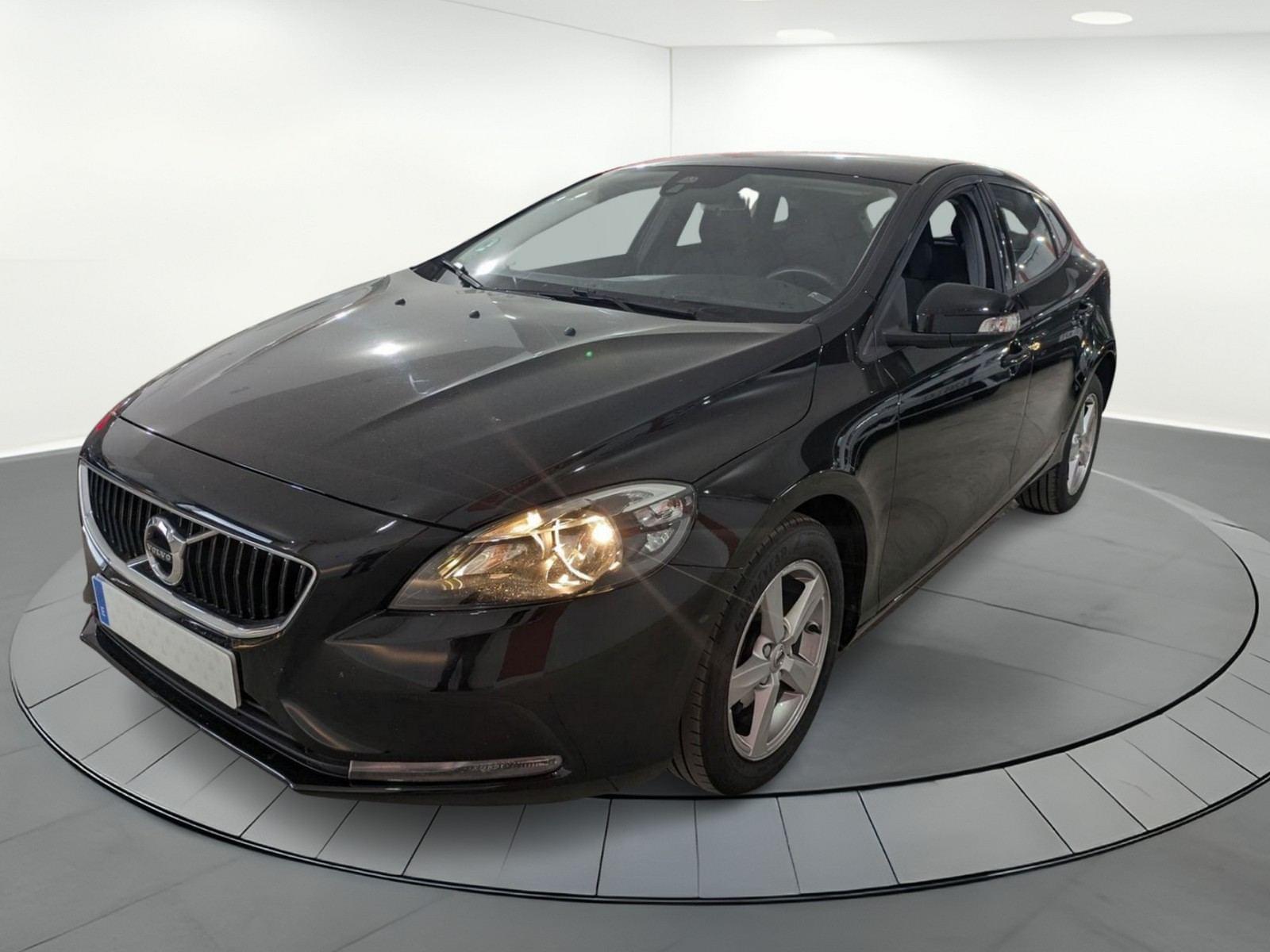 VOLVO V40 D2 120 CV 1 