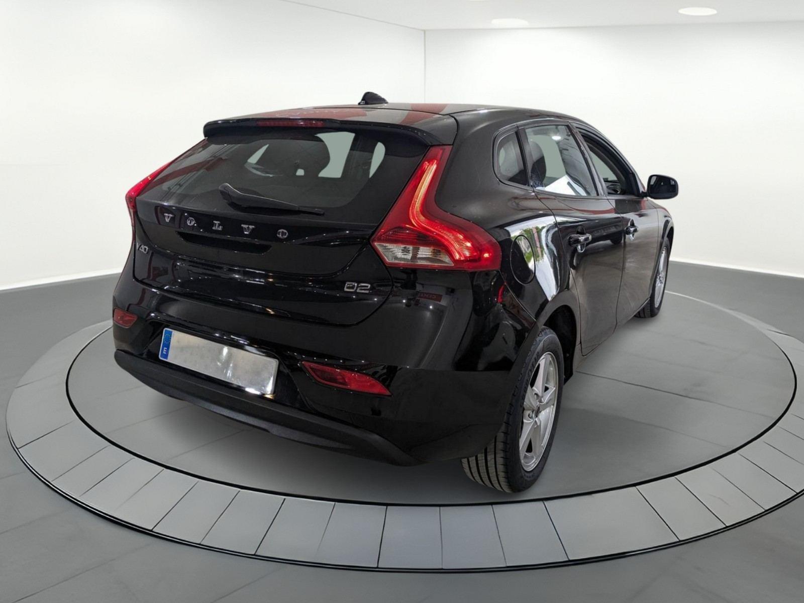 VOLVO V40 D2 120 CV 5 