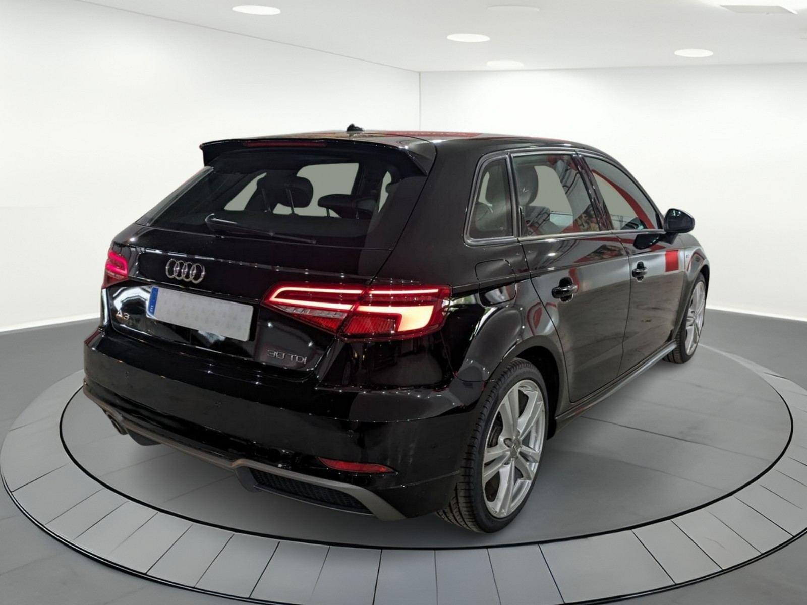 AUDI A3 SPORTBACK S LINE 30 TDI 85KW (116CV) 3 