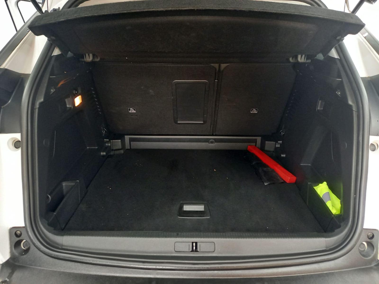 PEUGEOT 3008 1.5 BLUE HDI 96 KW ALLURE S&S 26 